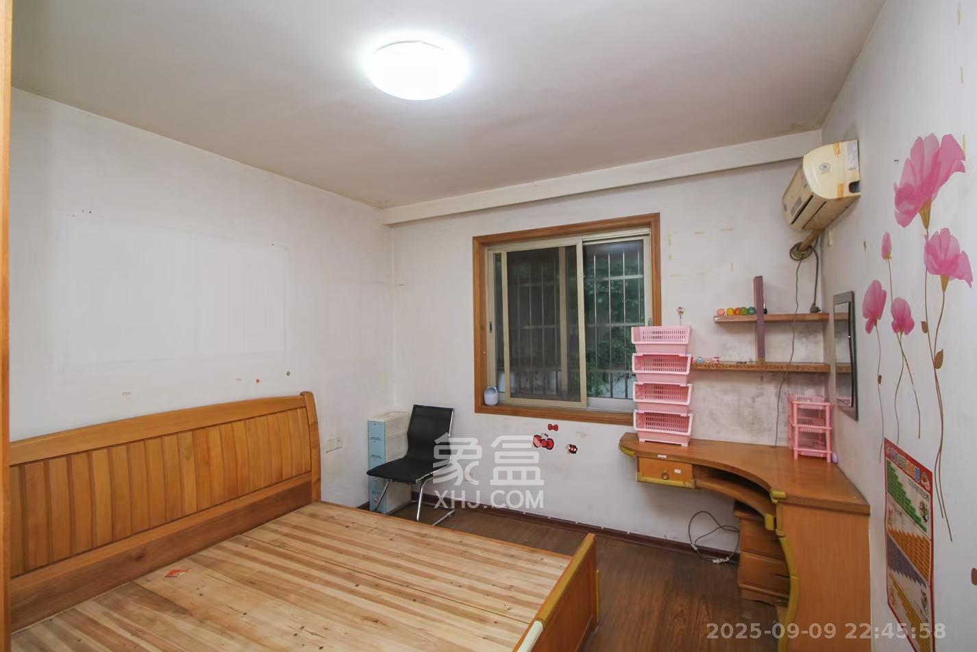 南园小区 3室2厅1卫 1600.0元/月 南园小区 3室2厅1卫 1600.0元/月室内图