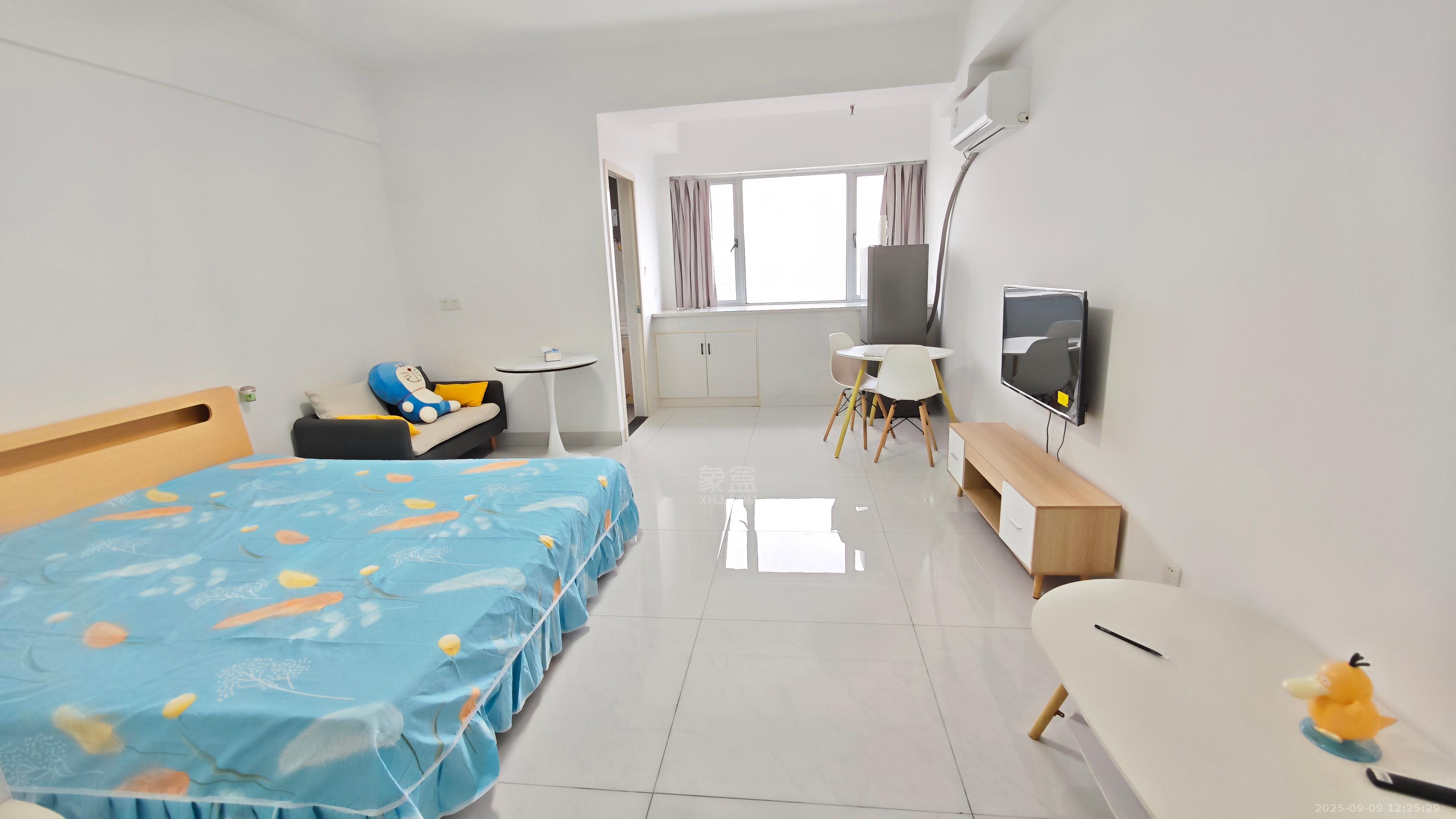 米兰公馆  1室1厅1卫    1300.0元/月 米兰公馆  1室1厅1卫    1300.0元/月室内图1