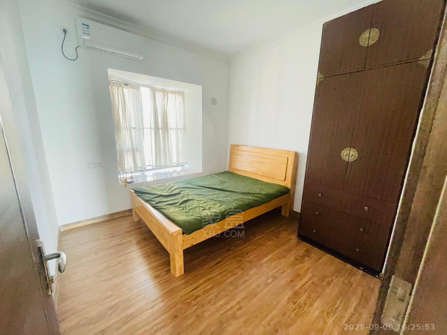 天元区碧桂园 4室2厅2卫 2300.0元/月 天元区碧桂园 4室2厅2卫 2300.0元/月室内图