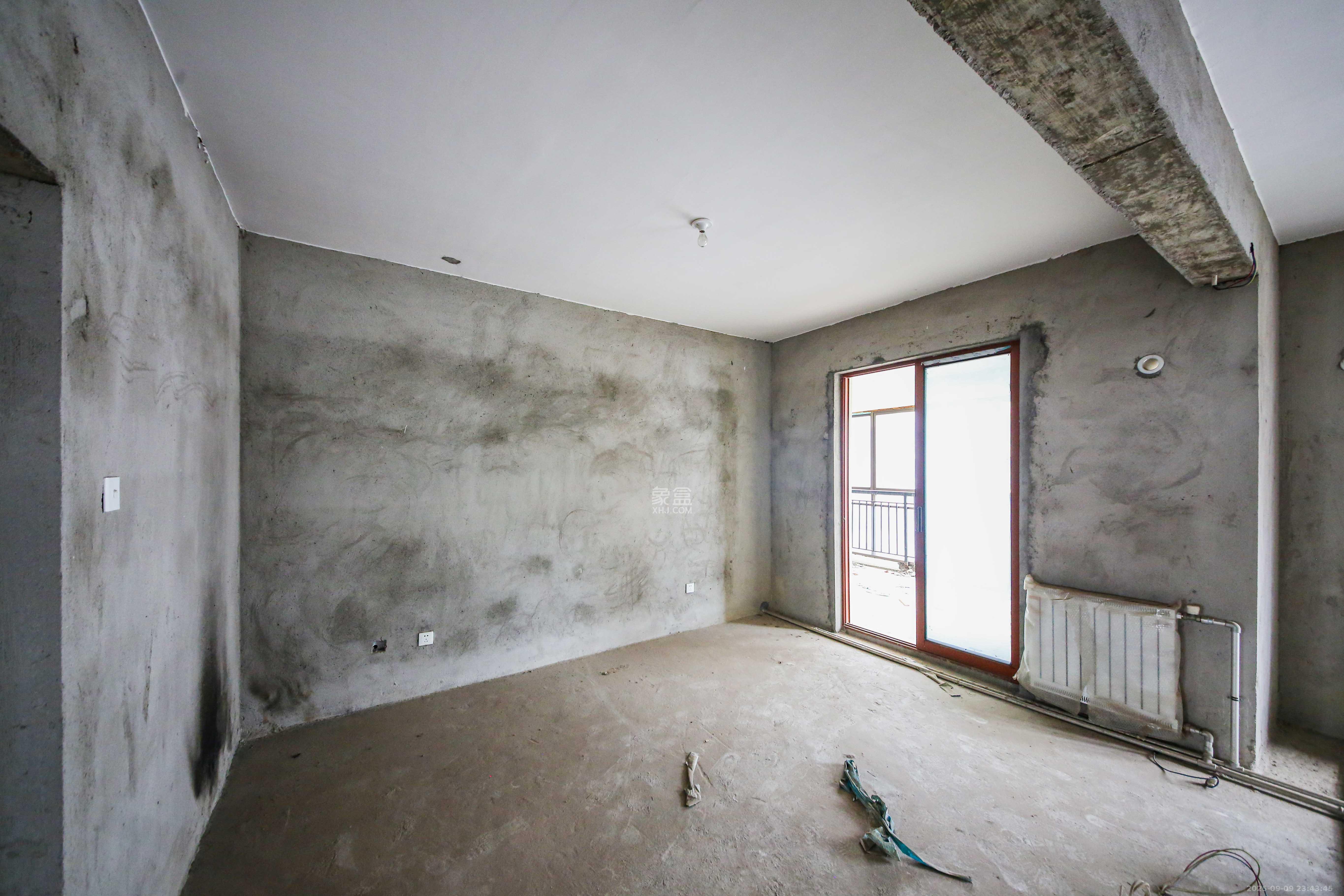 银杏嘉园  4室2厅1卫    200.0万 银杏嘉园  4室2厅1卫    200.0万卧室