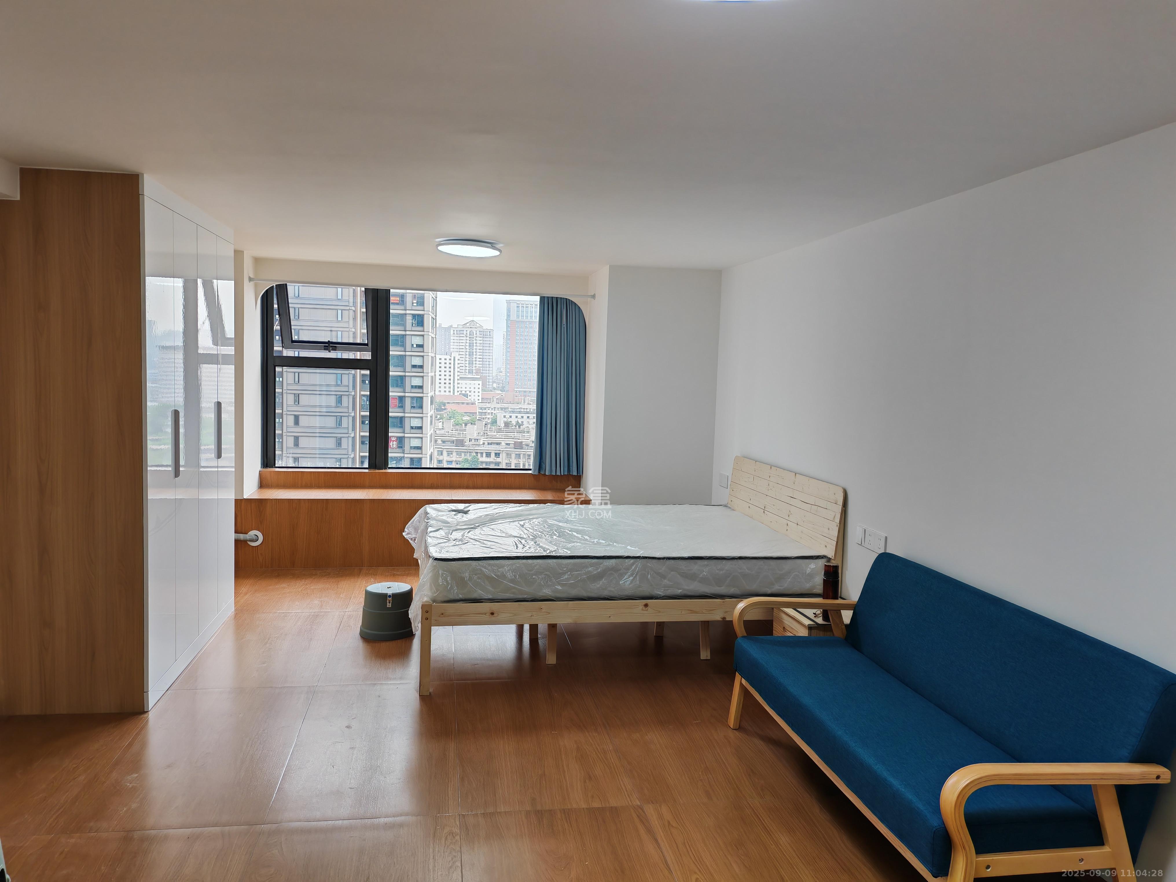 建发养云 1室0厅1卫 1800.0元/月 建发养云 1室0厅1卫 1800.0元/月室内图