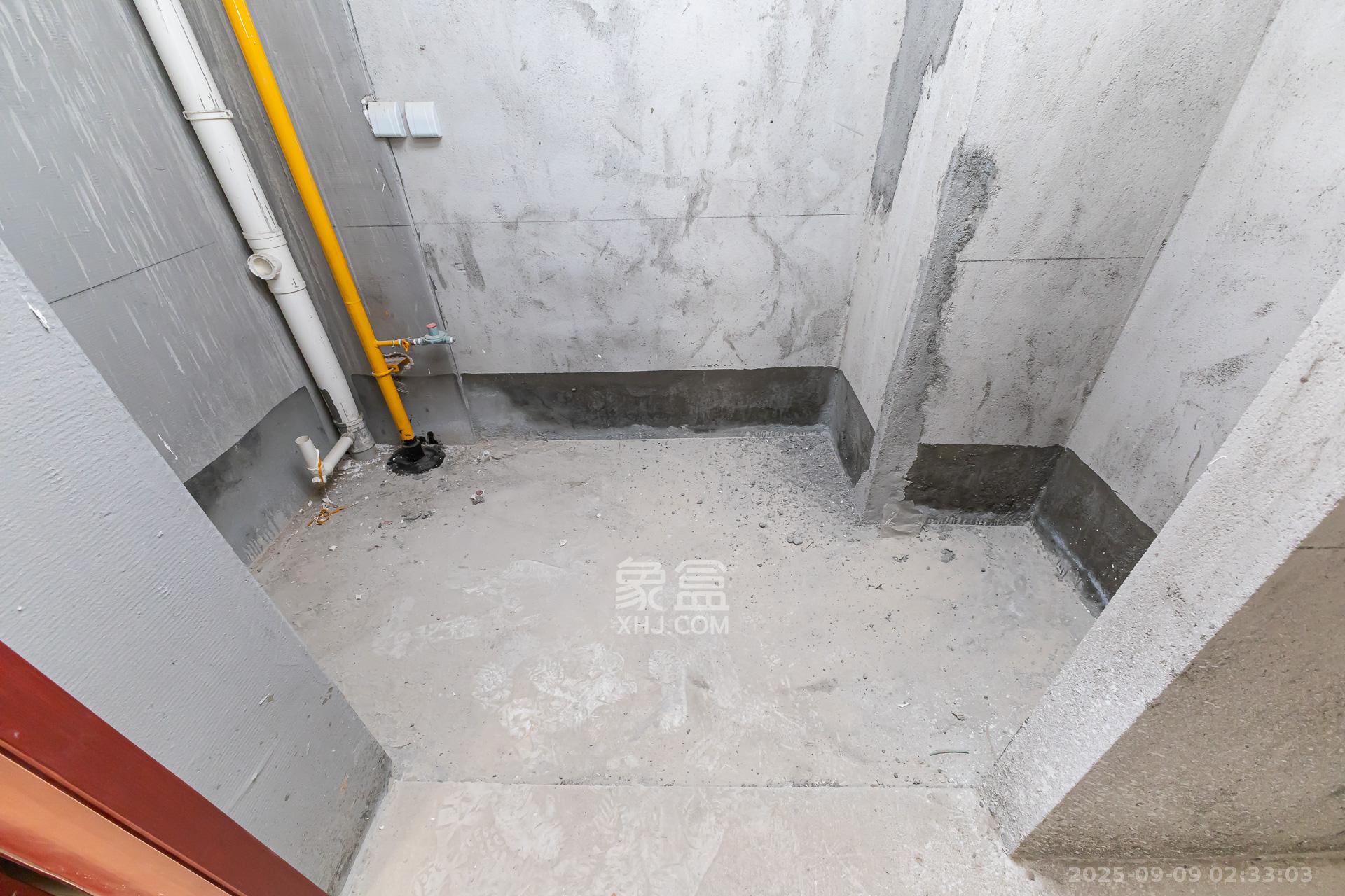 明发阅江悦府  3室2厅2卫    76.0万厨房