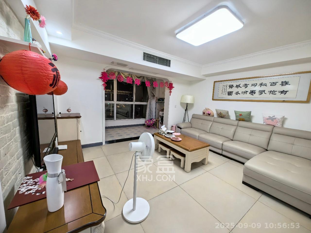 润芳园  4室2厅2卫    3200.0元/月室内图