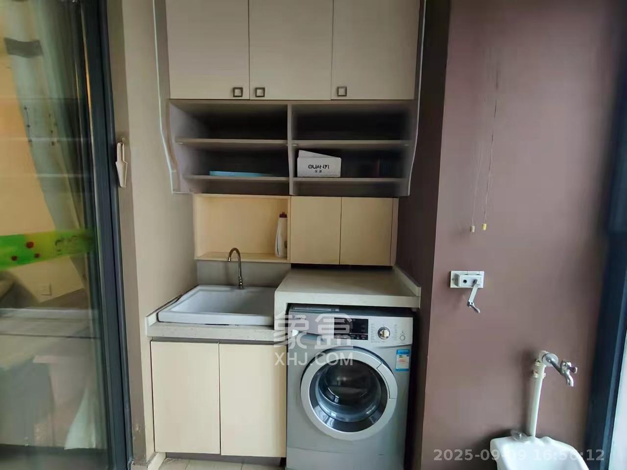 万科白鹭郡 3室2厅2卫 2600.0元/月 万科白鹭郡 3室2厅2卫 2600.0元/月室内图