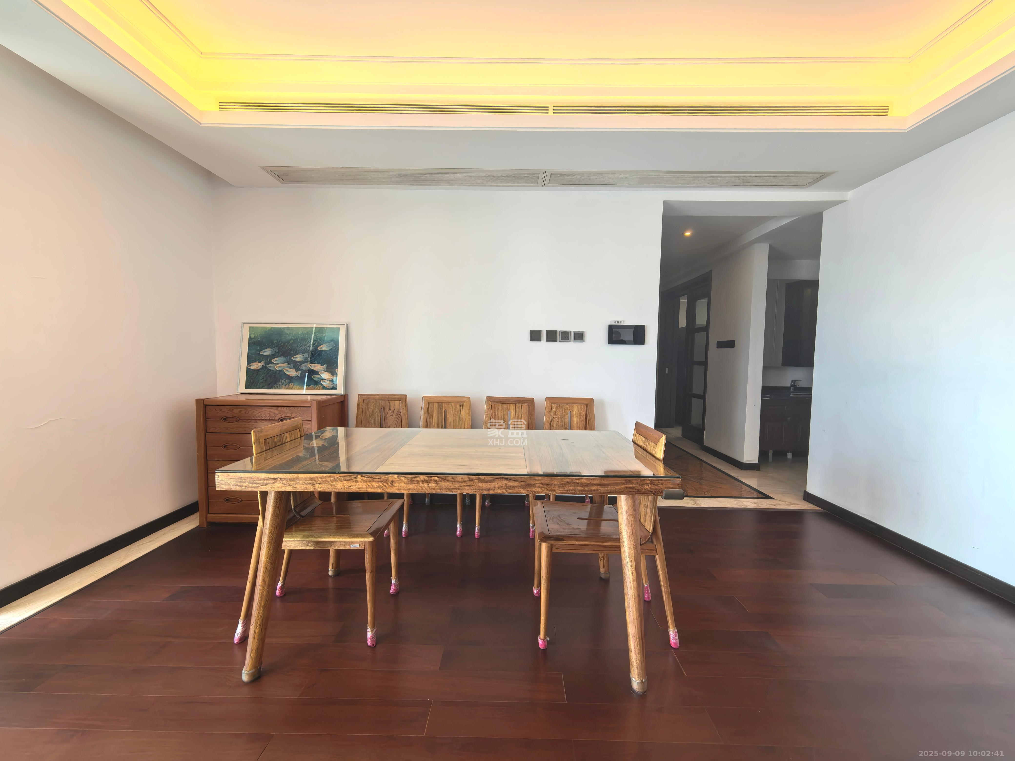 万科紫台 4室2厅2卫 6500.0元/月 万科紫台 4室2厅2卫 6500.0元/月室内图