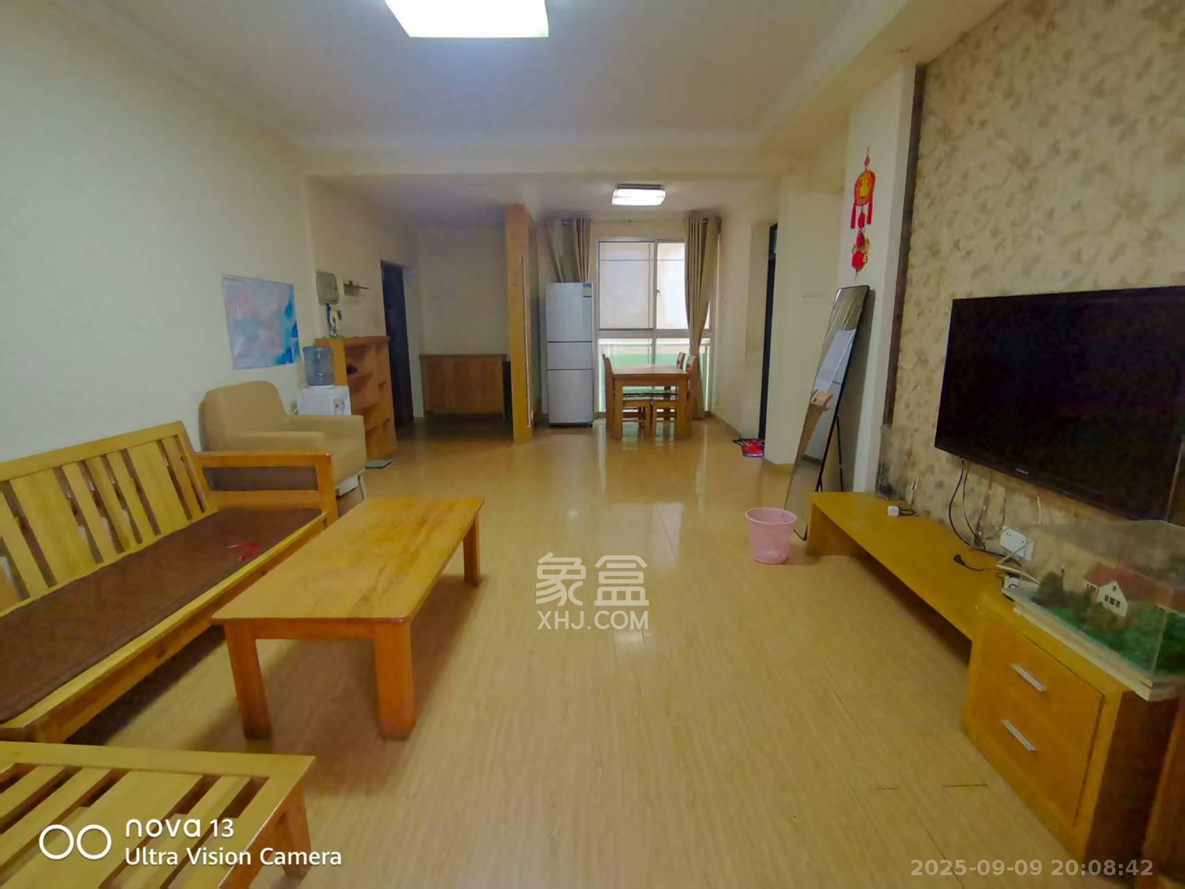 湘麓国际  3室2厅2卫    2700.0元/月室内图