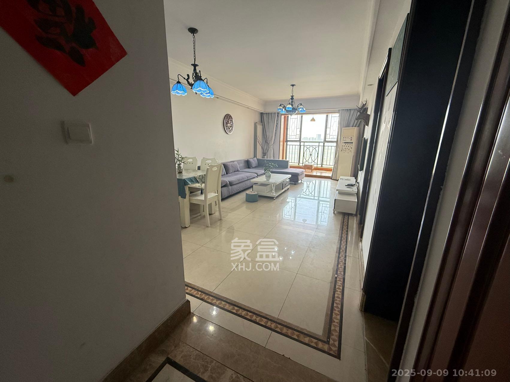 中海国际一期  3室2厅1卫    1999.0元/月 中海国际一期  3室2厅1卫    1999.0元/月室内图