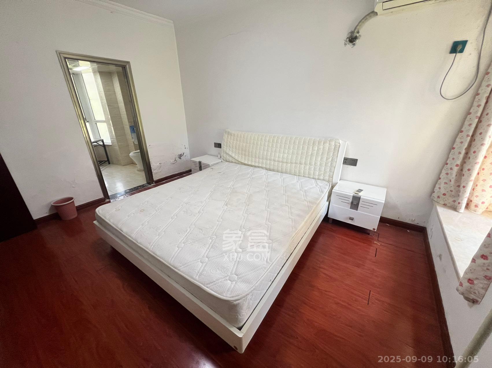 清政园（青政家园）  3室2厅2卫    2000.0元/月室内图