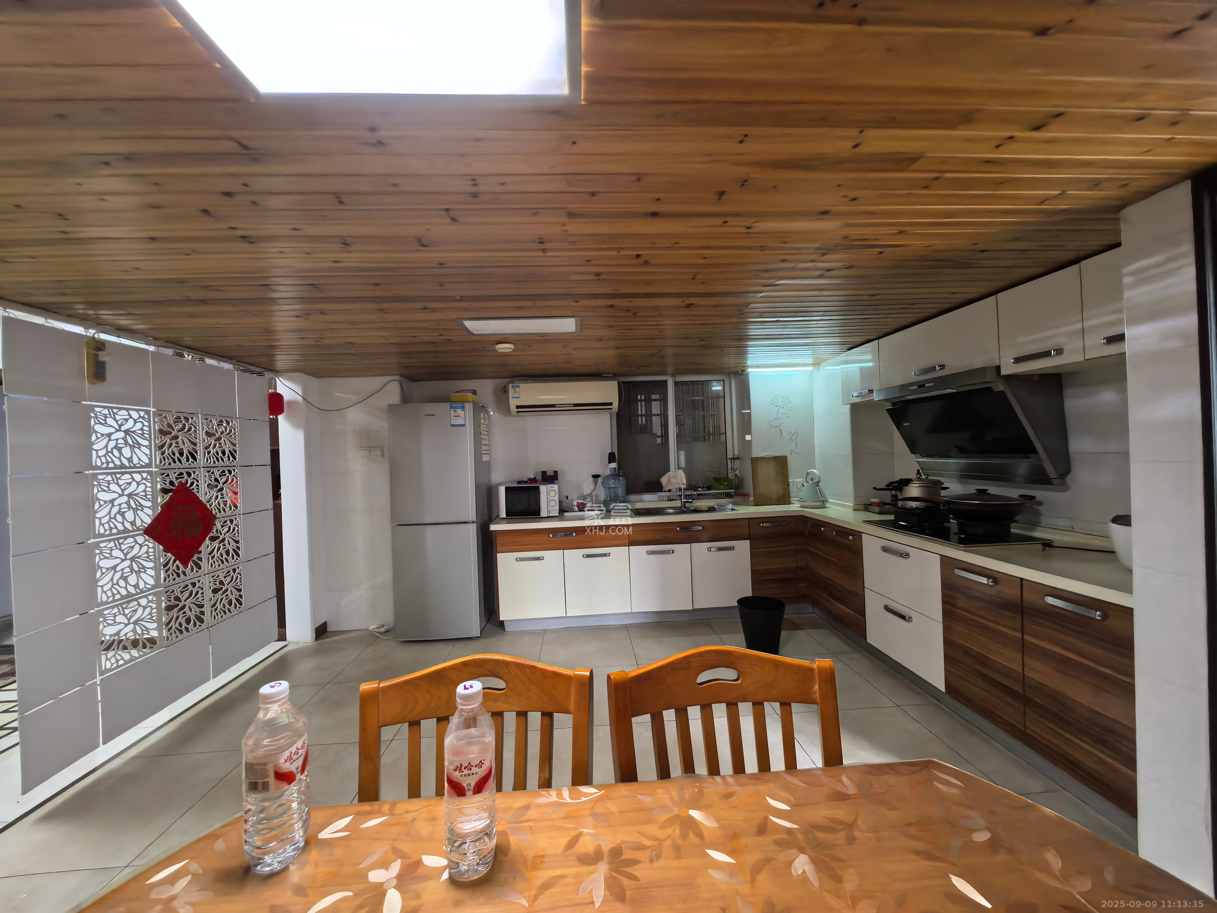 谋房博客(博客天街) 3室2厅2卫 3200.0元/月 谋房博客(博客天街) 3室2厅2卫 3200.0元/月室内图