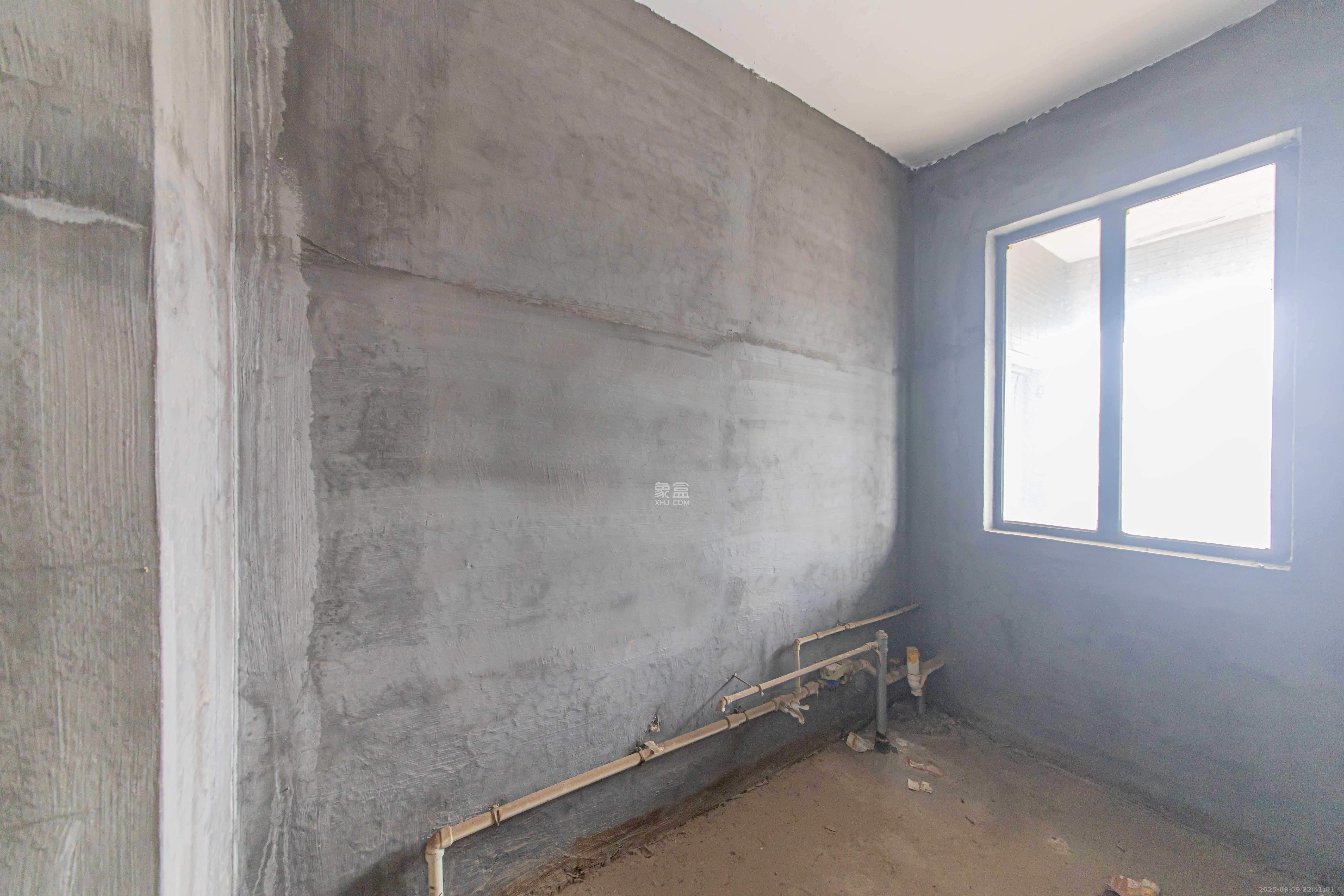 中信城市广场(中信新城一期) 6室2厅2卫 200.0万 中信城市广场(中信新城一期) 6室2厅2卫 200.0万厨房