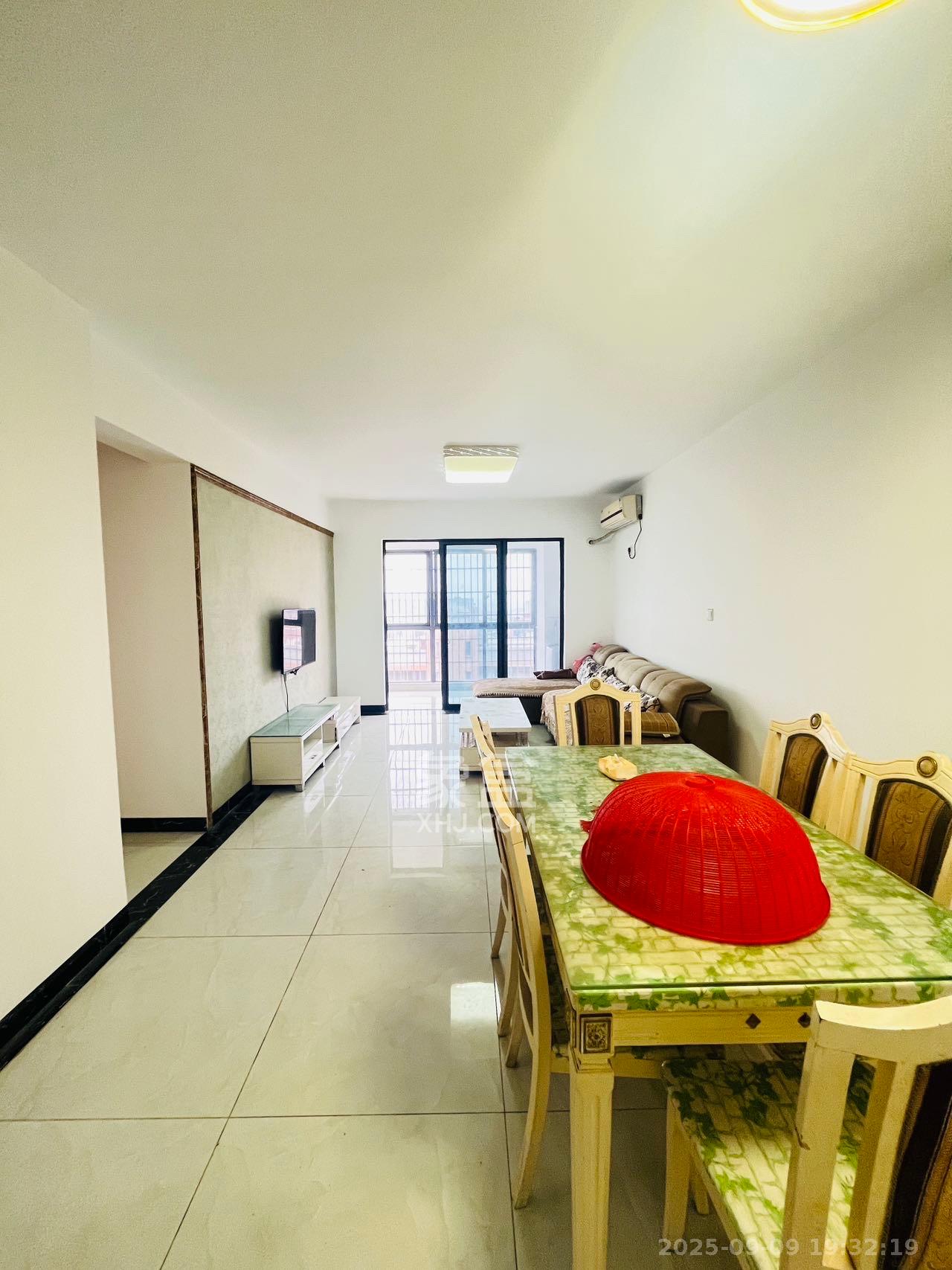 东业上城嘉苑（晟悦国际）  3室2厅1卫   2300.00元/月室内图