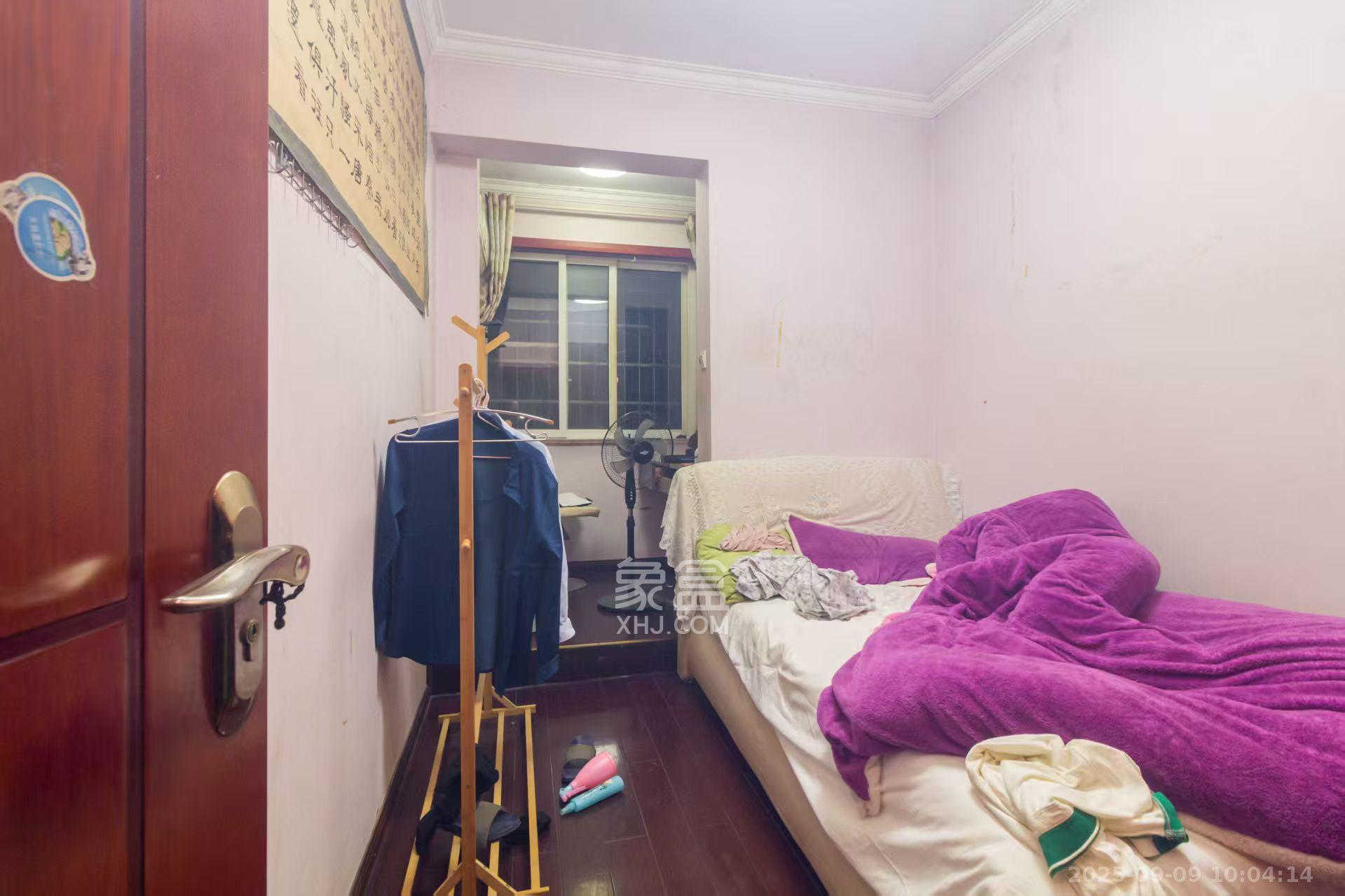 东门尚苑 4室2厅2卫 1600.0元/月 东门尚苑 4室2厅2卫 1600.0元/月室内图