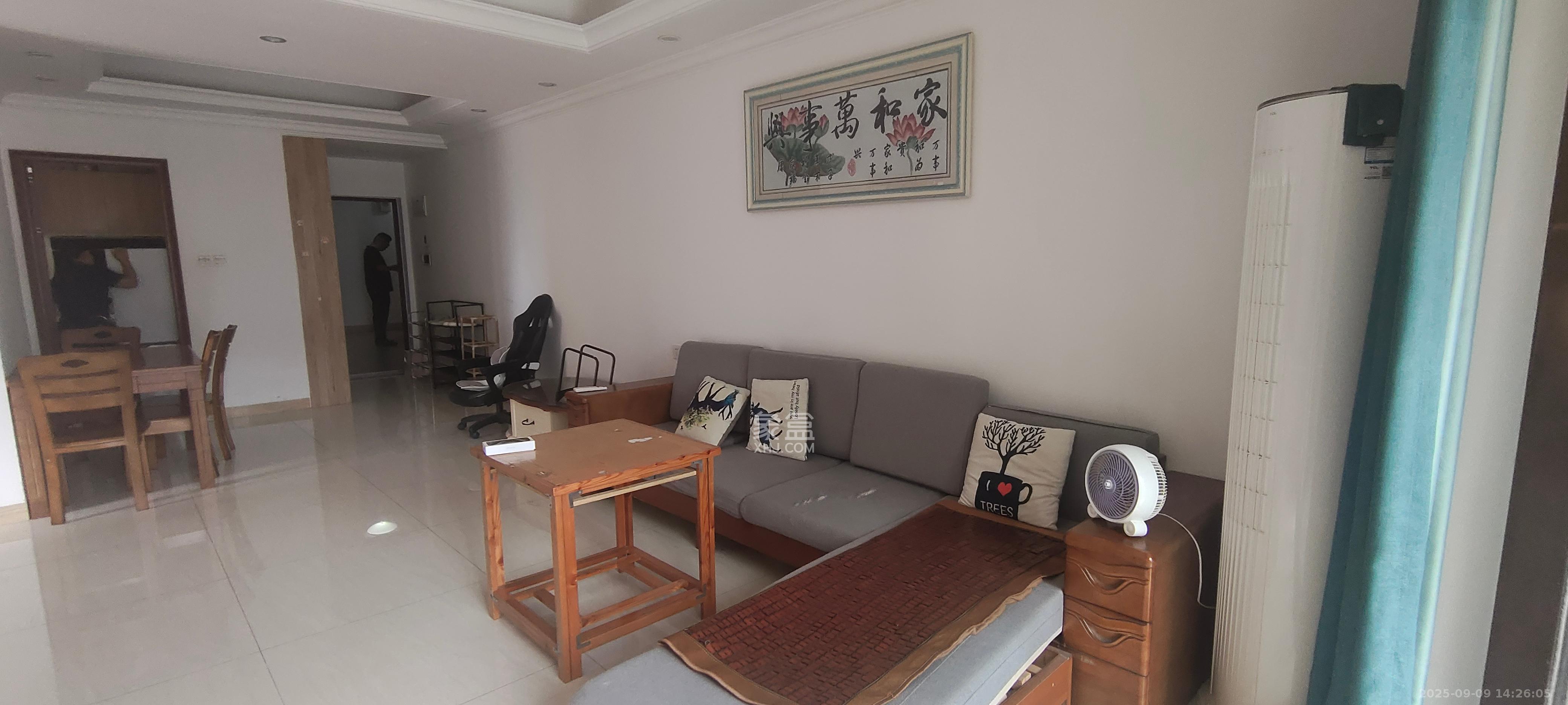 江山帝景哈佛  3室2厅1卫    2000.0元/月室内图