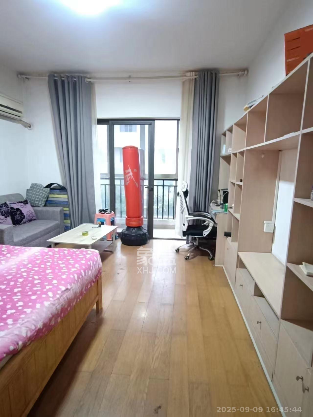 远大麓园  1室0厅1卫    1300.0元/月 远大麓园  1室0厅1卫    1300.0元/月室内图