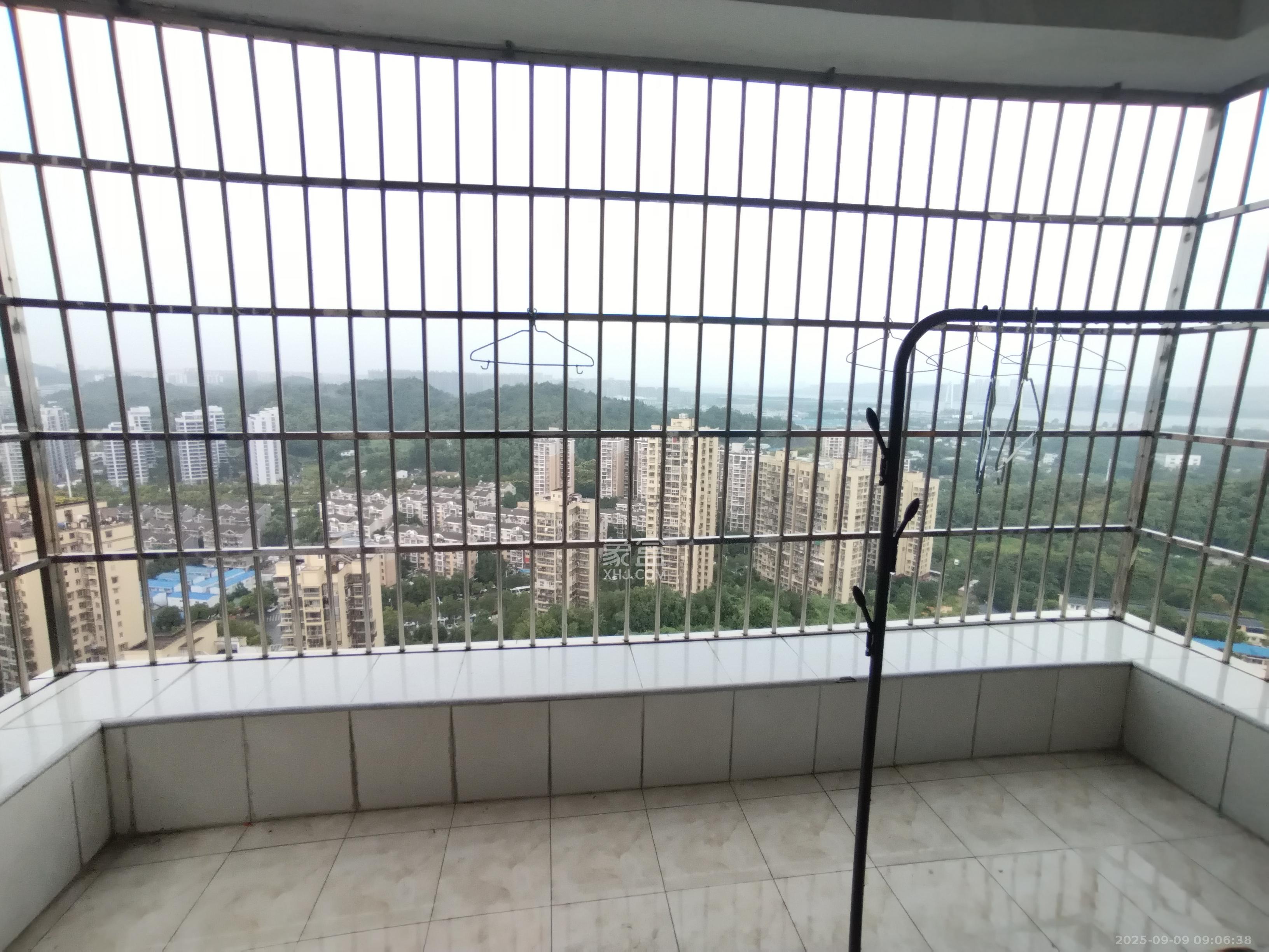 谷山庭院二期 3室2厅1卫 1900.0元/月 谷山庭院二期 3室2厅1卫 1900.0元/月室内图