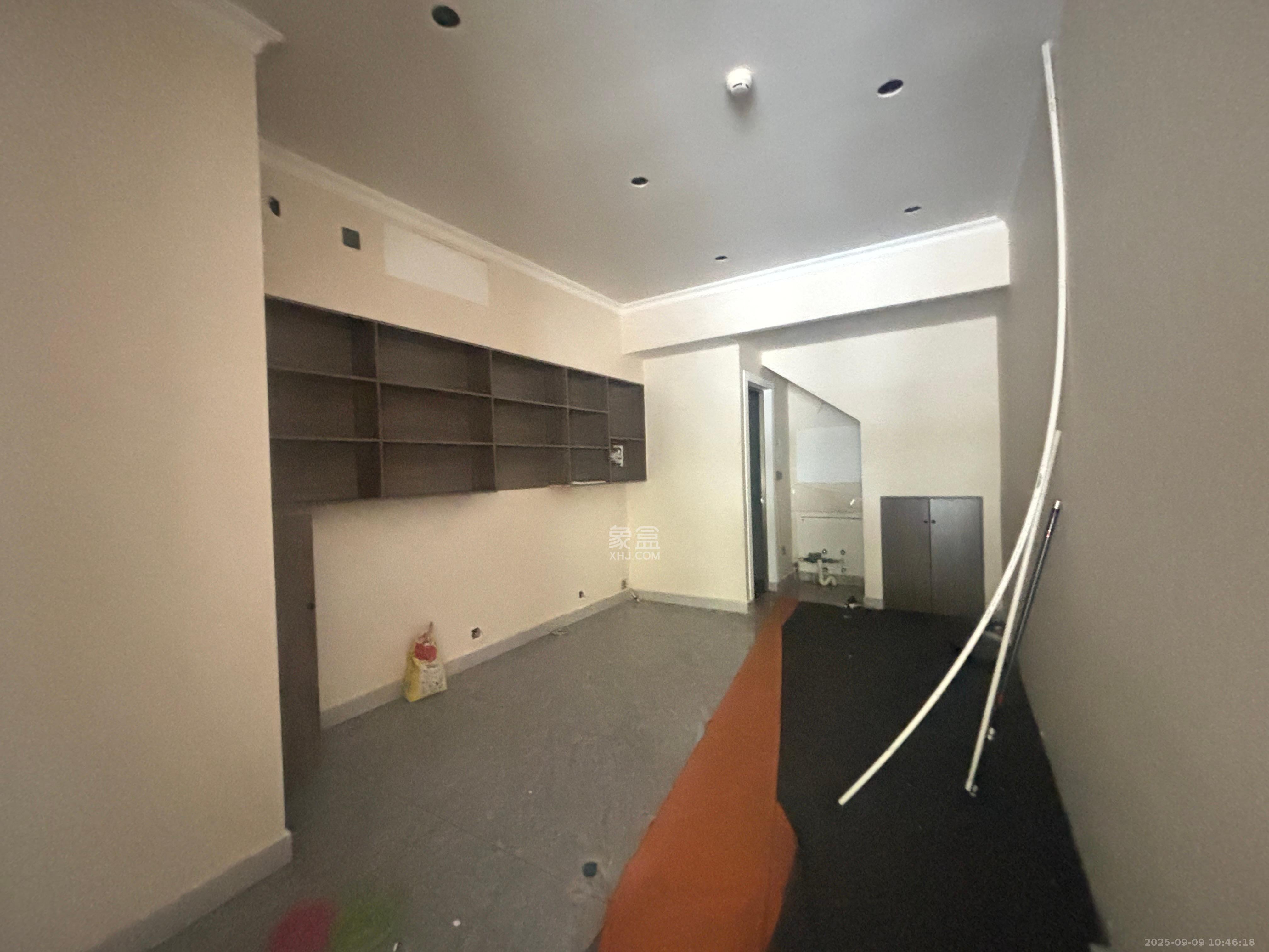 旭辉御府   240.0㎡      10800.0元/月室内图