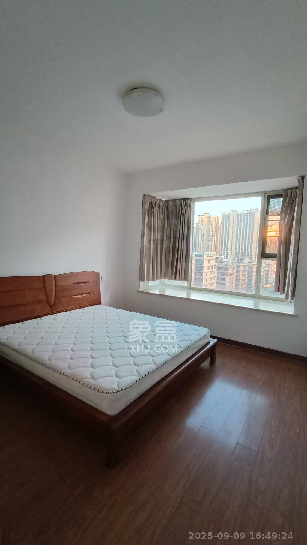 金鼎公园尚 3室2厅2卫 1900.0元/月 金鼎公园尚 3室2厅2卫 1900.0元/月室内图