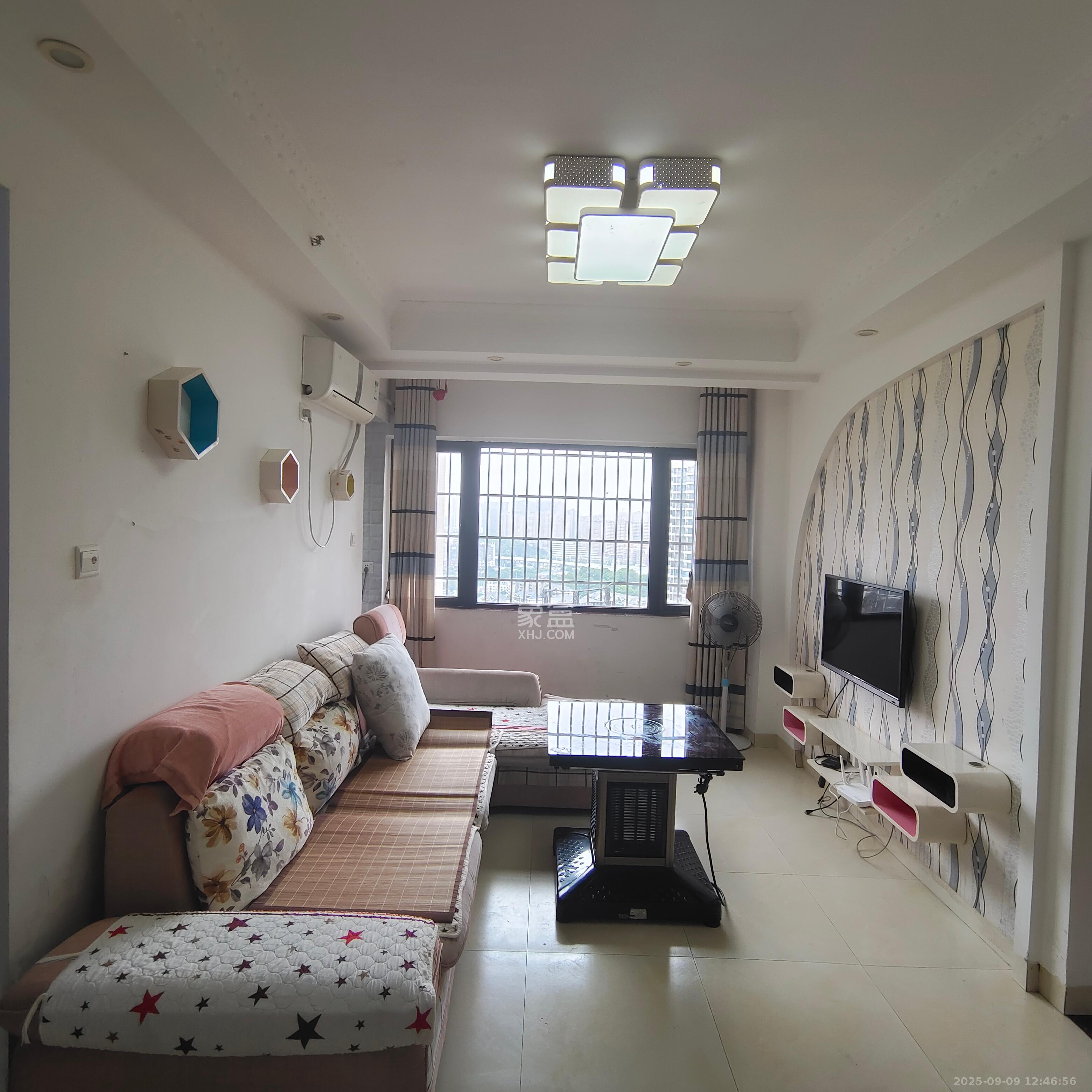 博林云栖 1室2厅1卫 2000.0元/月 博林云栖 1室2厅1卫 2000.0元/月室内图