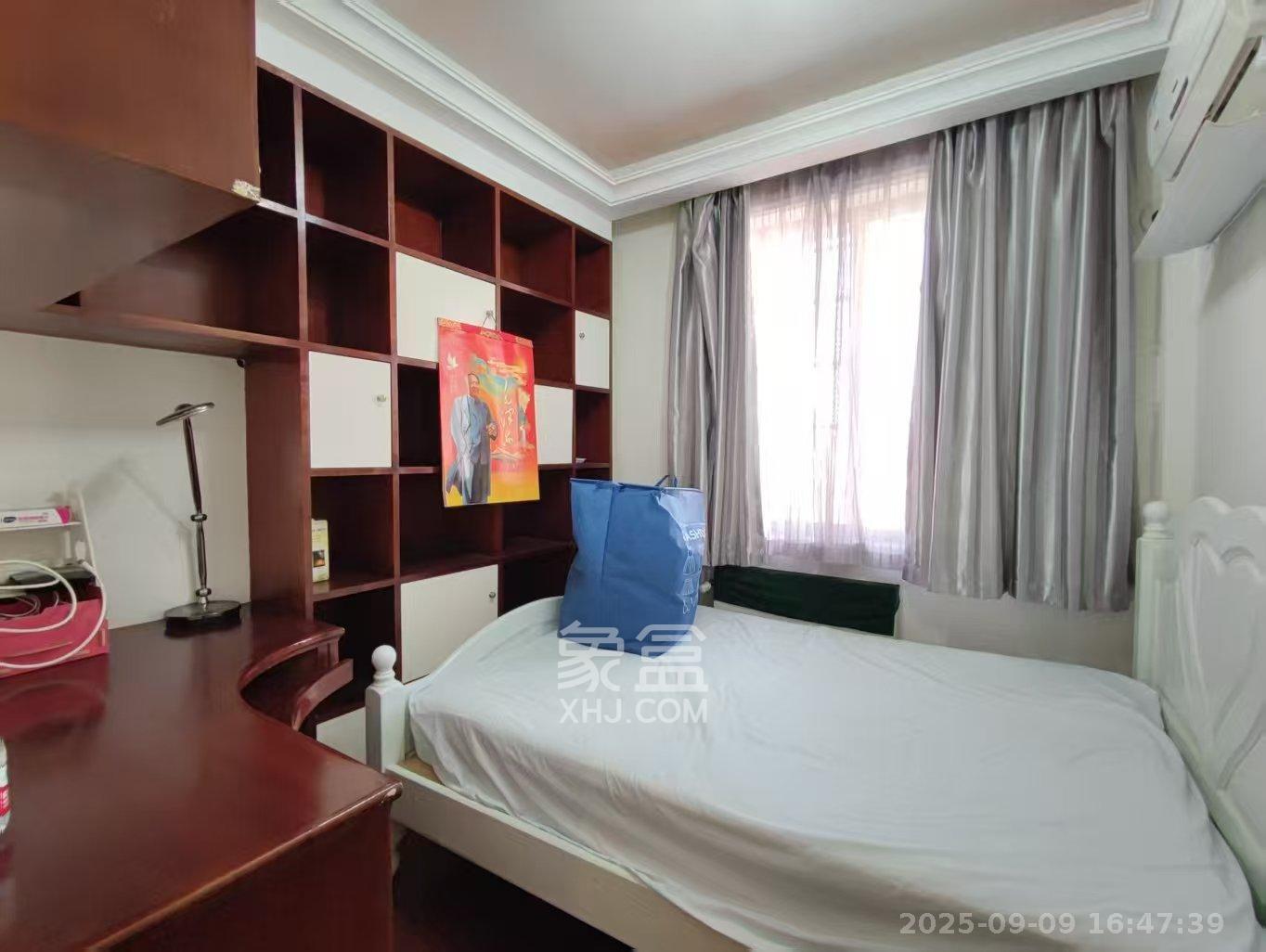 森宇大厦  3室2厅2卫    3400.0元/月室内图