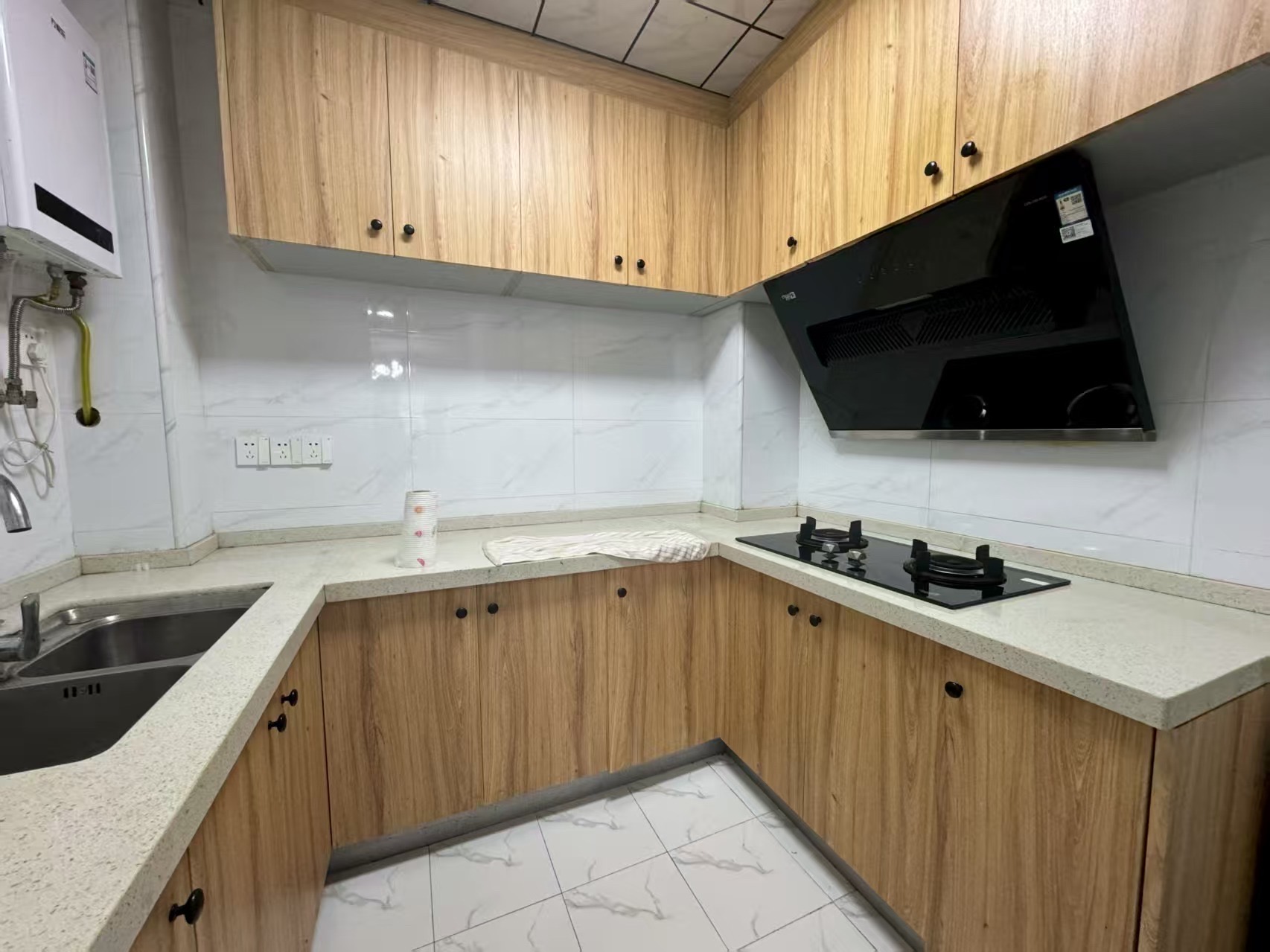 星月都会 3室2厅2卫 2500.0元/月 星月都会 3室2厅2卫 2500.0元/月室内图