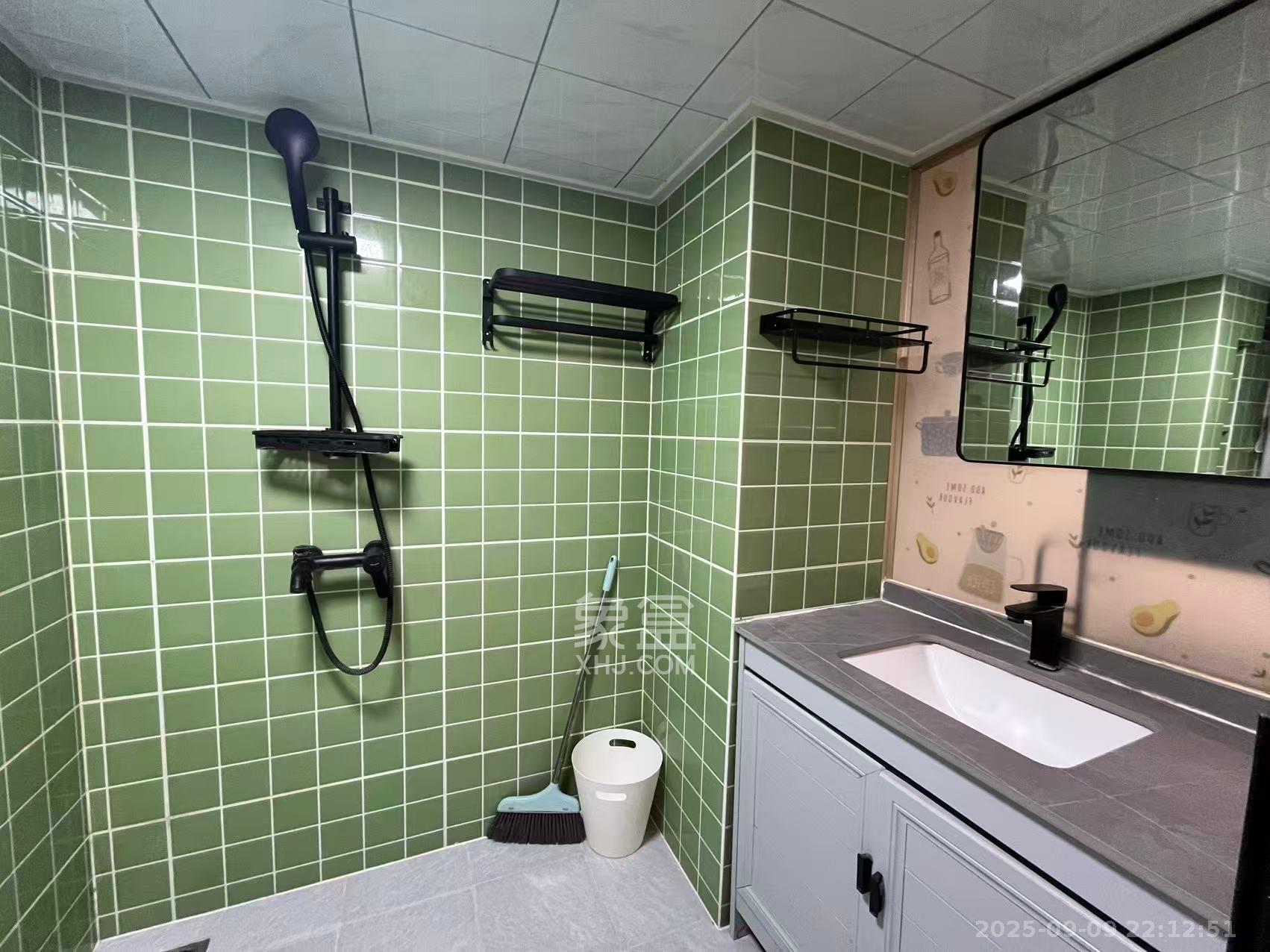 龙湖新壹城  1室1厅1卫    1400.0元/月室内图