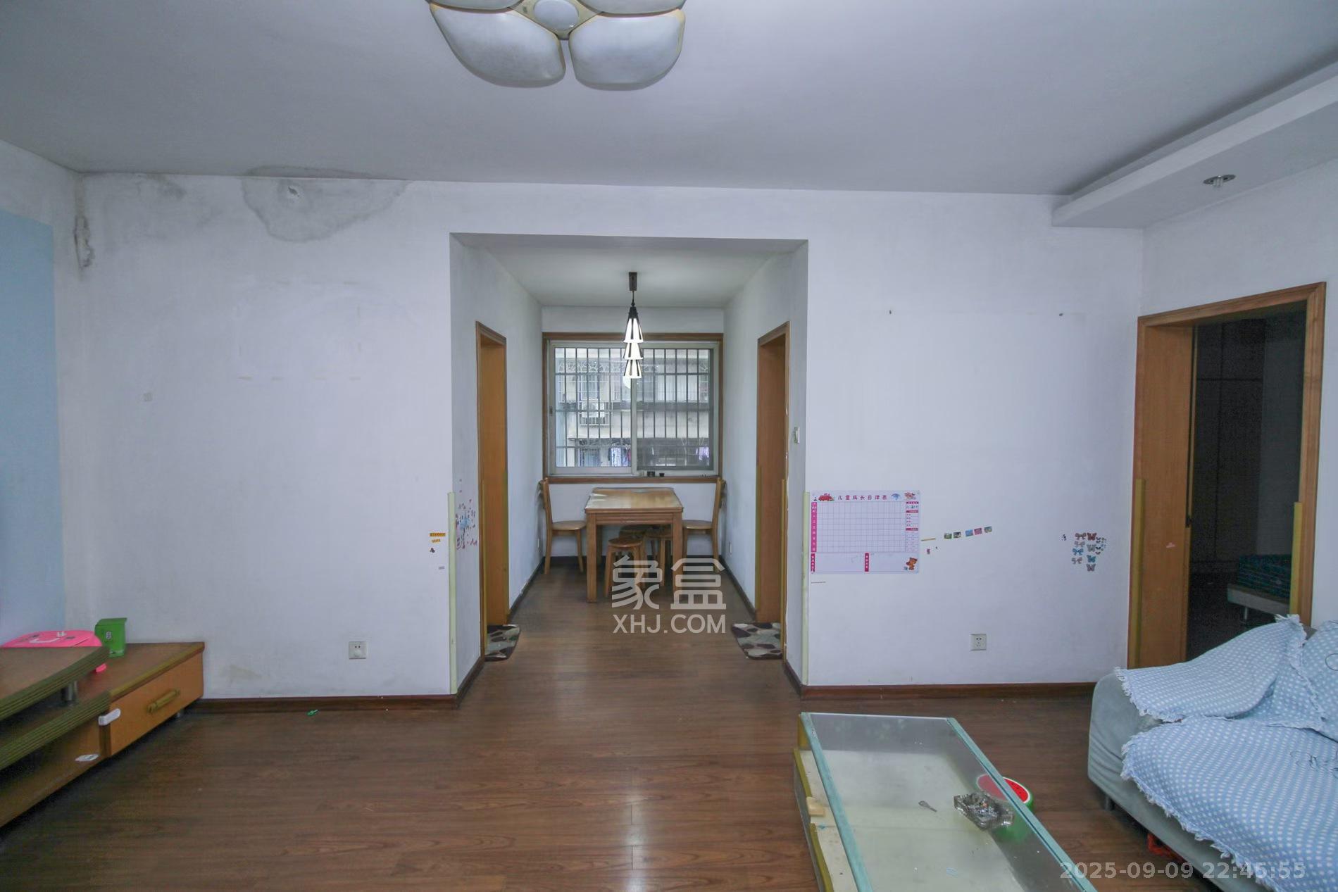 南园小区 3室2厅1卫 1600.0元/月 南园小区 3室2厅1卫 1600.0元/月室内图