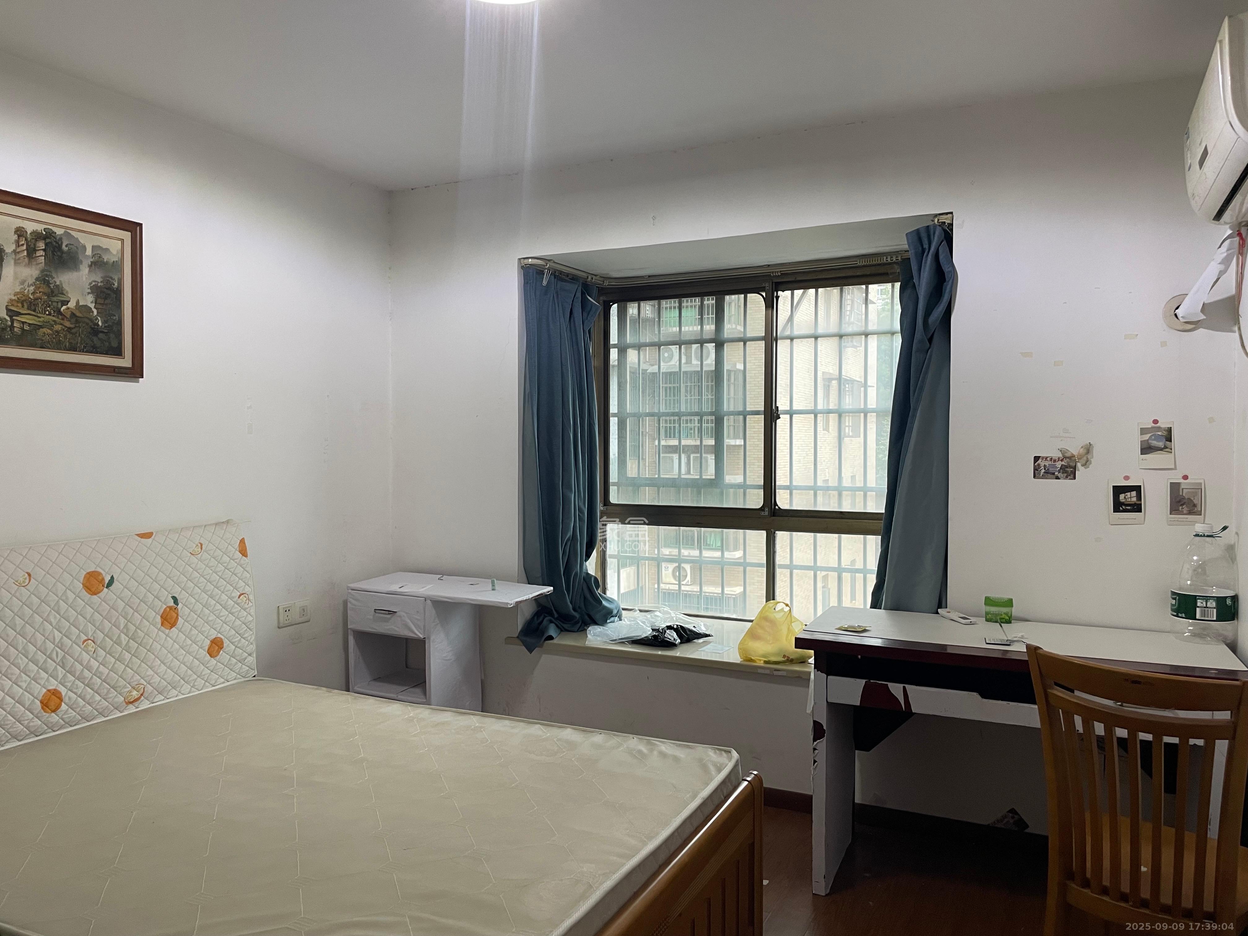 景香苑 4室2厅2卫 2800.0元/月 景香苑 4室2厅2卫 2800.0元/月室内图