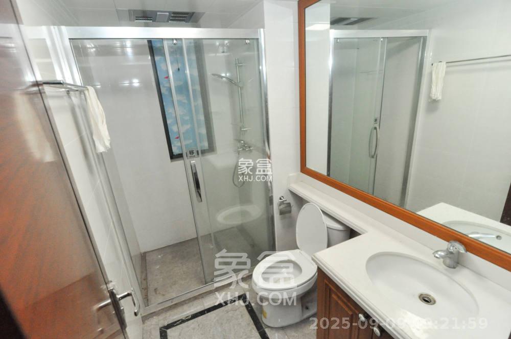 中海梅溪湖壹号  3室2厅2卫   2700.00元/月室内图