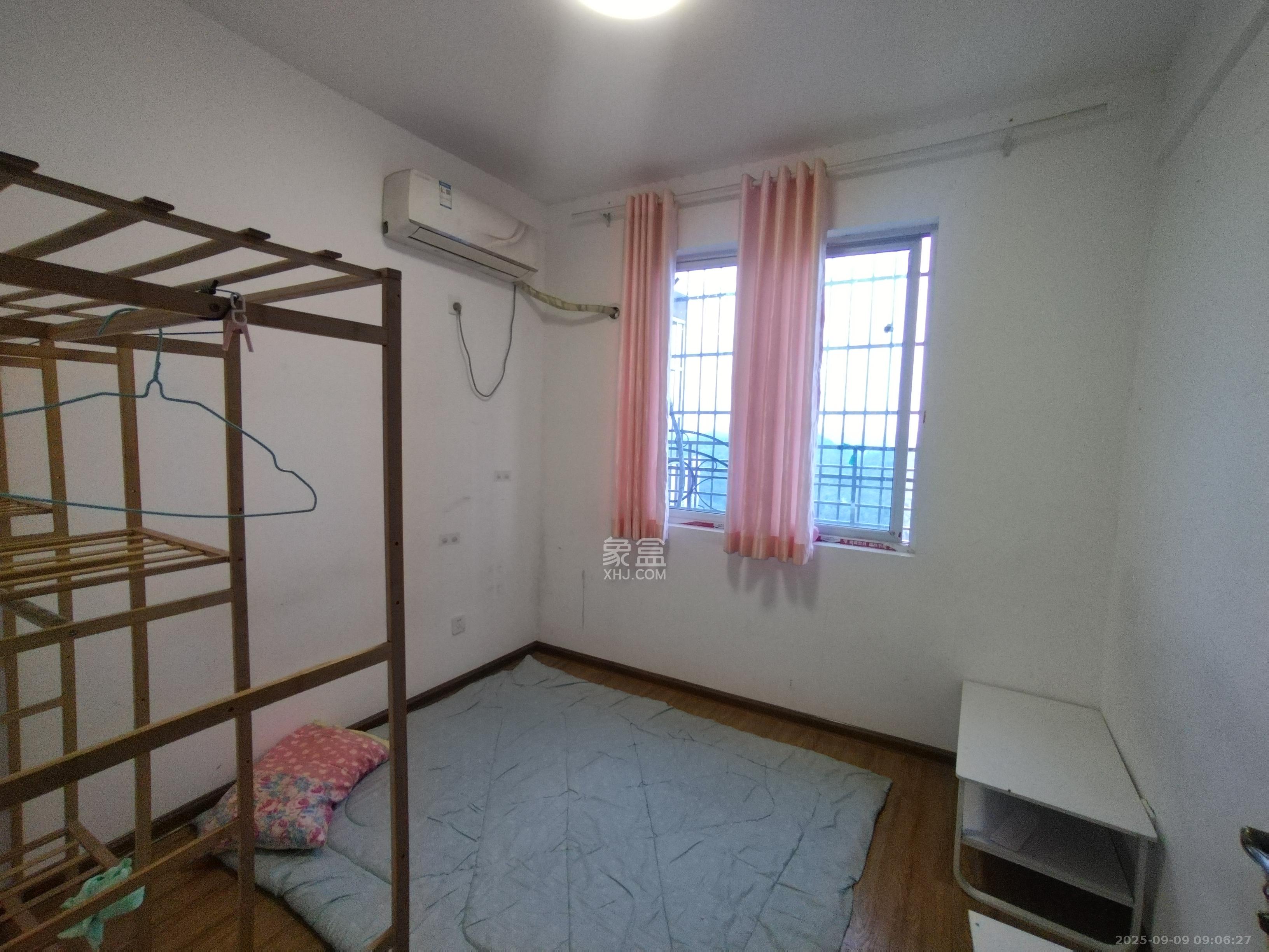 谷山庭院二期 3室2厅1卫 1900.0元/月 谷山庭院二期 3室2厅1卫 1900.0元/月室内图