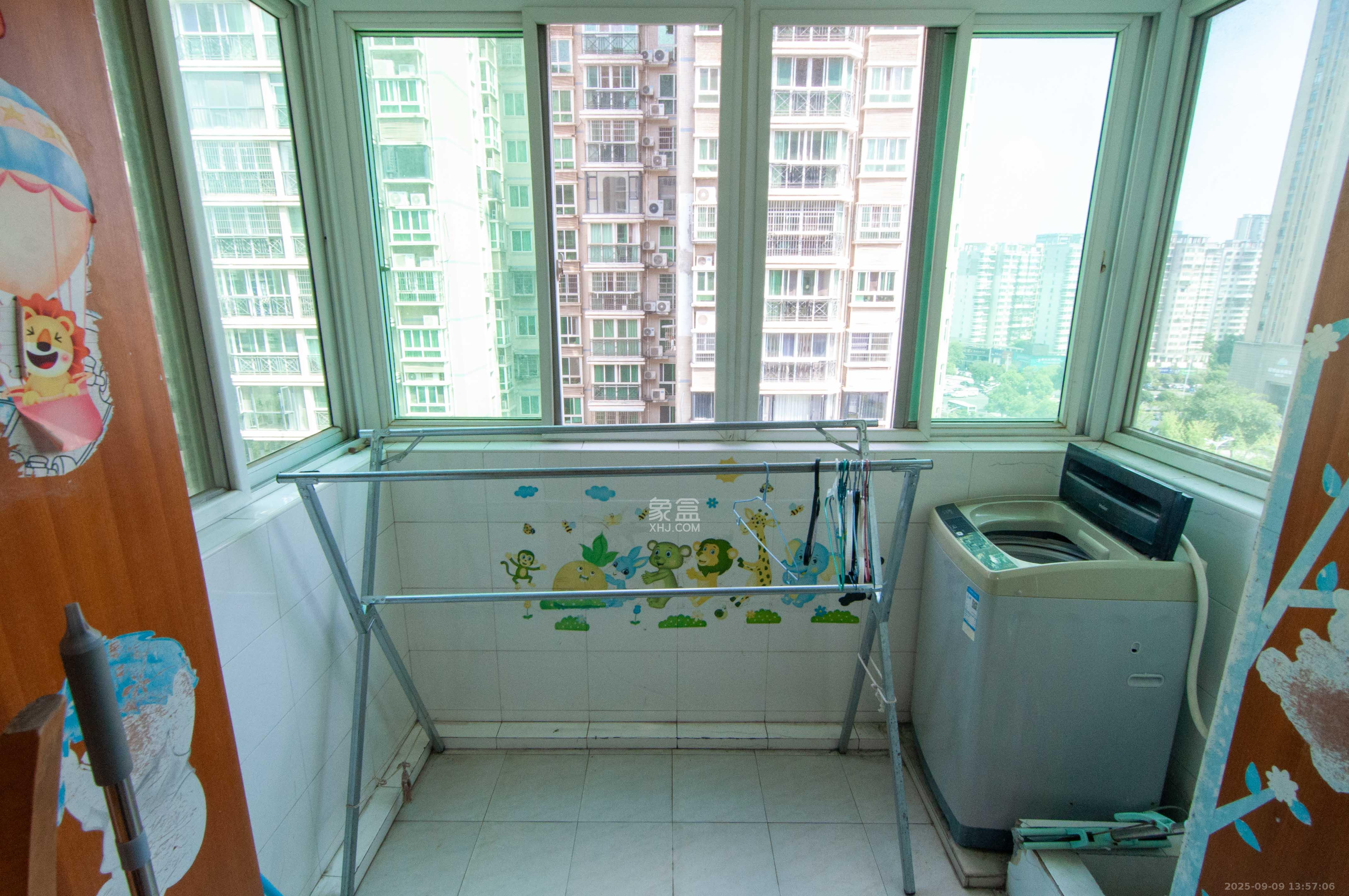 格林星城  3室2厅1卫    105.0万其他