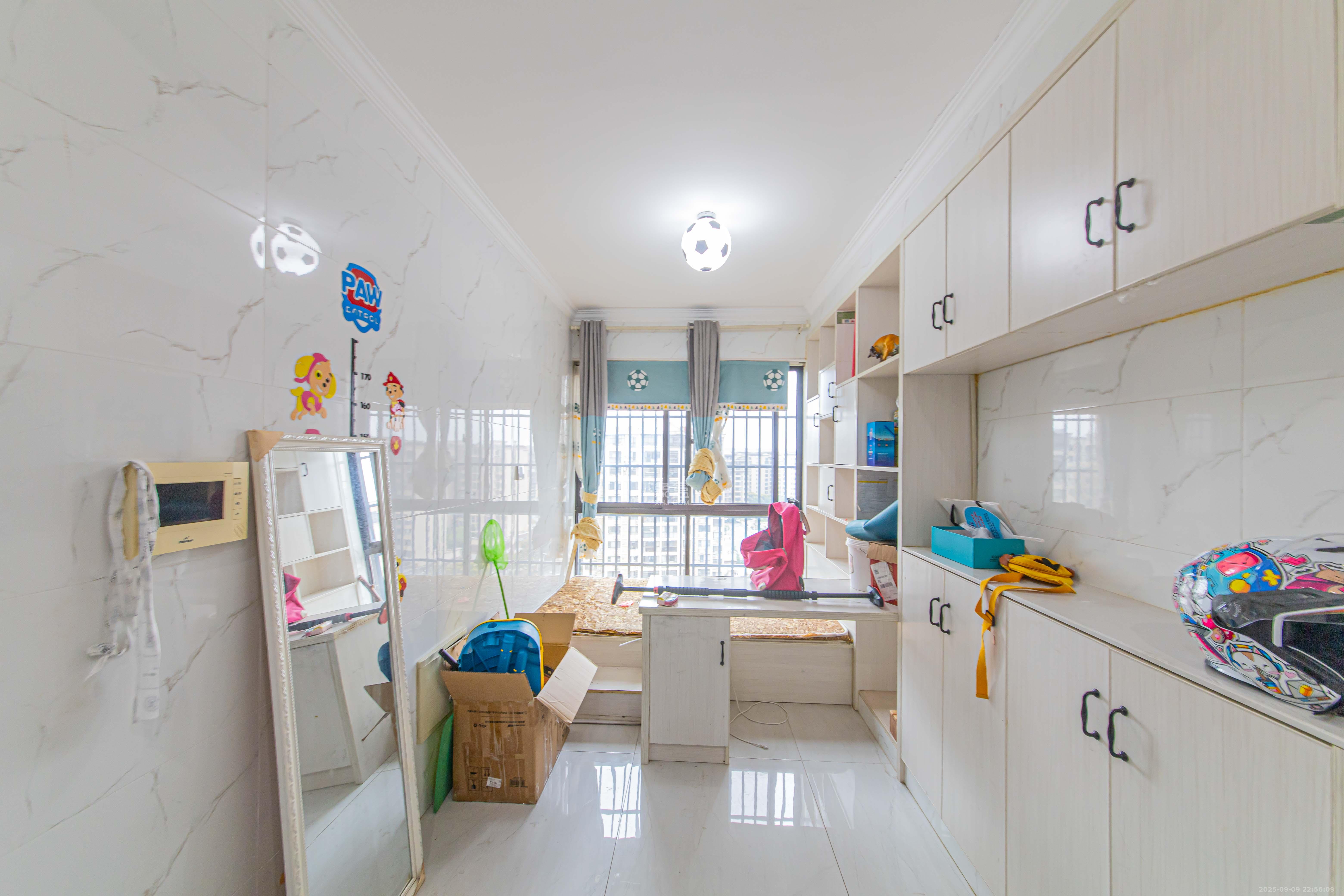 鑫远悦城（鑫远悦时代）  4室2厅2卫    117.0万其他