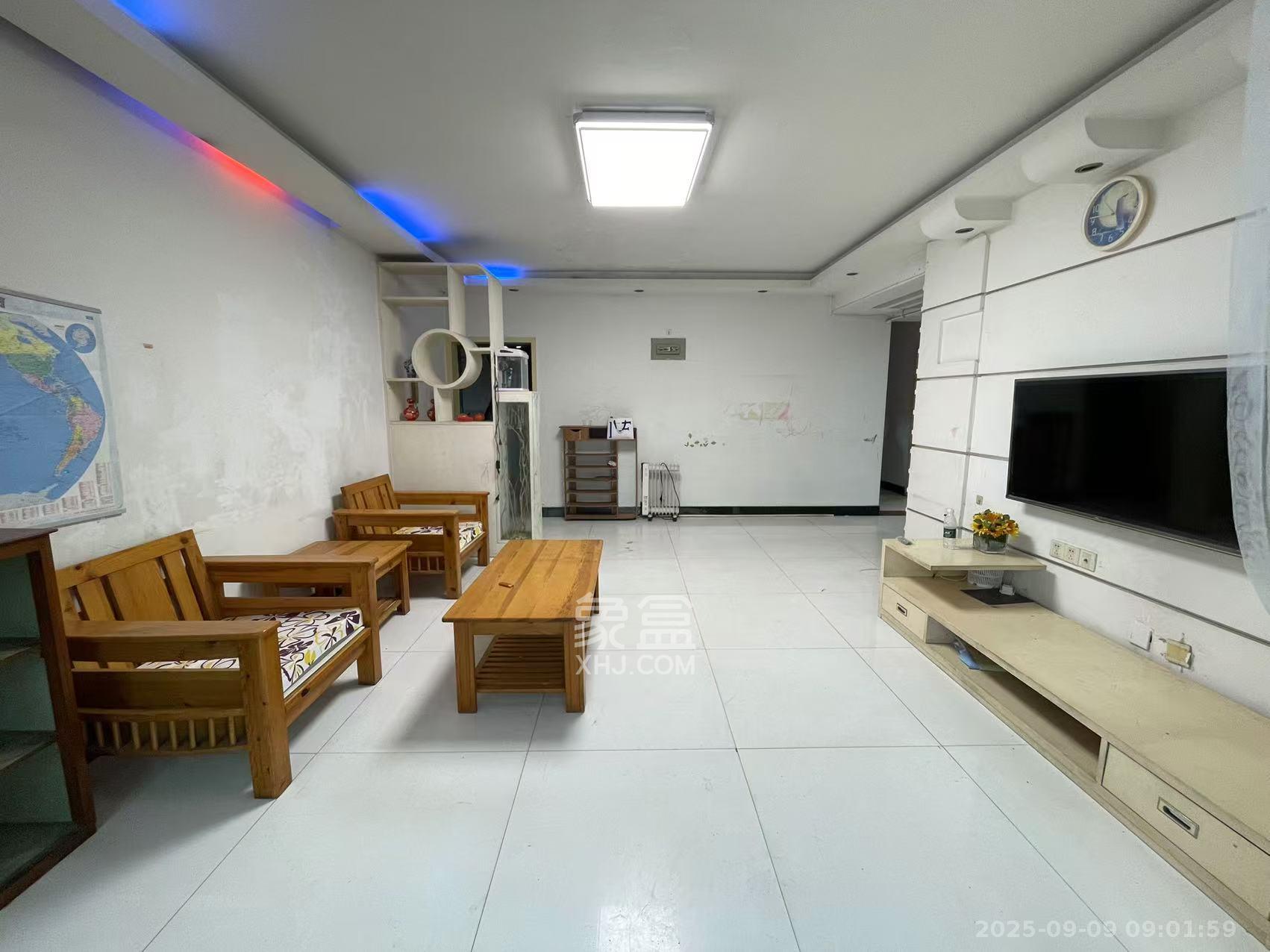 马王堆商贸城 3室2厅2卫 2000.0元/月 马王堆商贸城 3室2厅2卫 2000.0元/月室内图