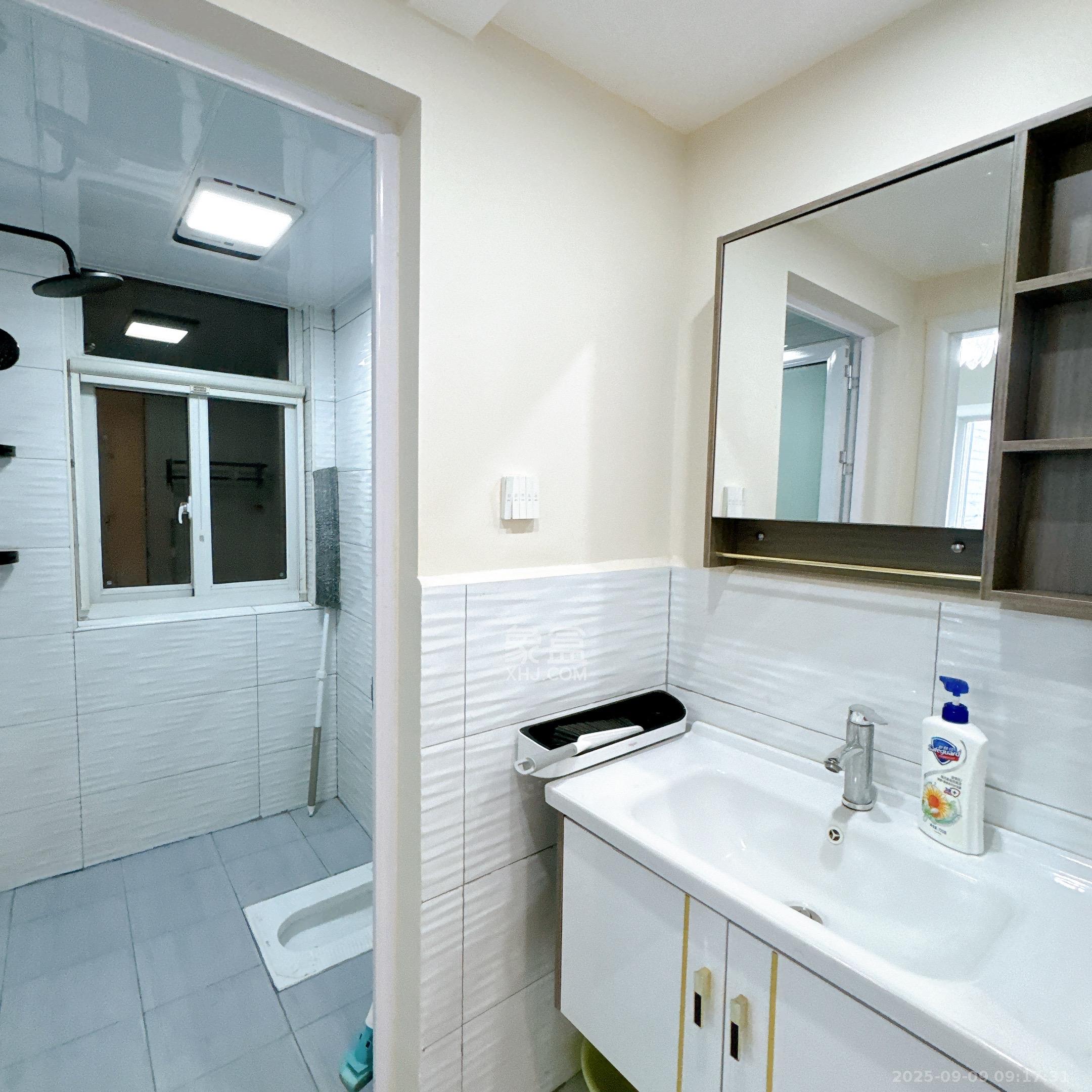 北辰三角洲C2区 3室2厅2卫 4500.0元/月 北辰三角洲C2区 3室2厅2卫 4500.0元/月室内图