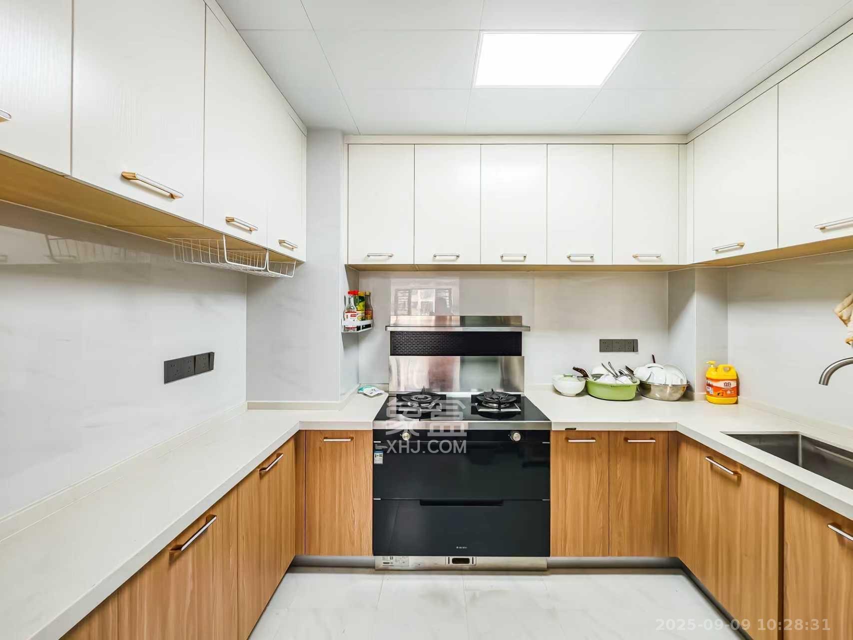 恒基旭辉湖山赋 3室2厅1卫 2500.0元/月 恒基旭辉湖山赋 3室2厅1卫 2500.0元/月室内图