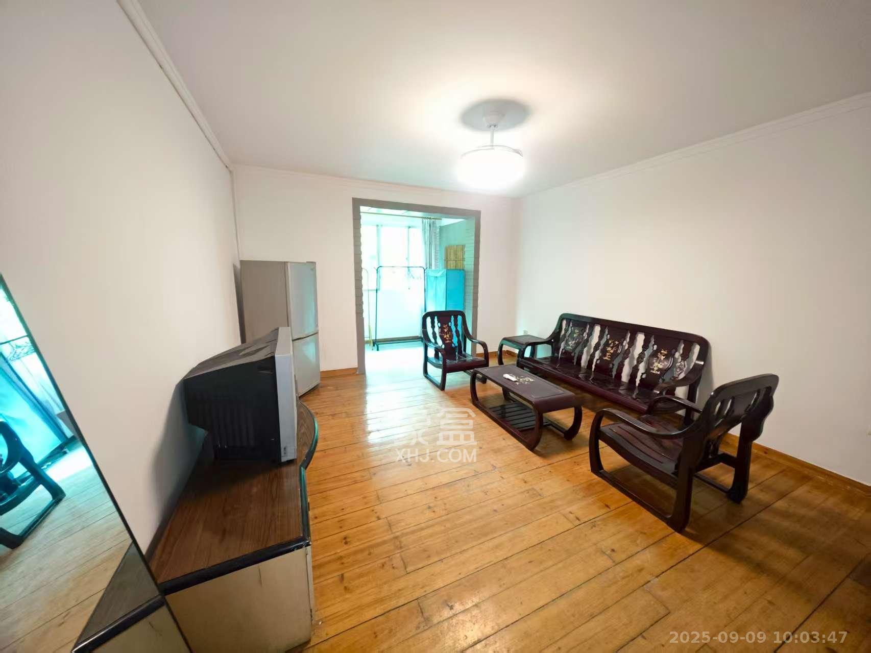 广厦新村  2室2厅1卫    1300.0元/月室内图