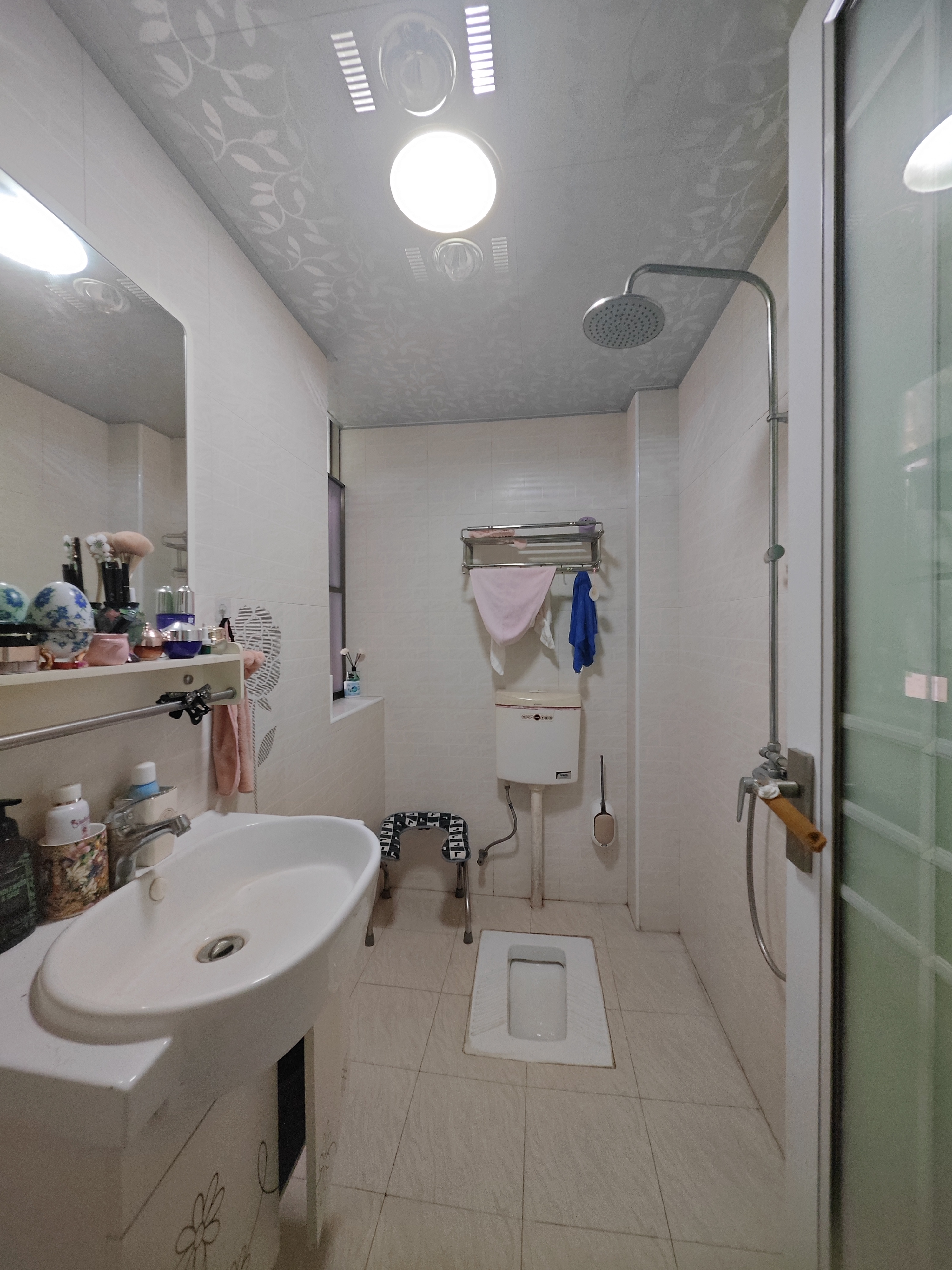大立小区  3室2厅2卫   1200.00元/月