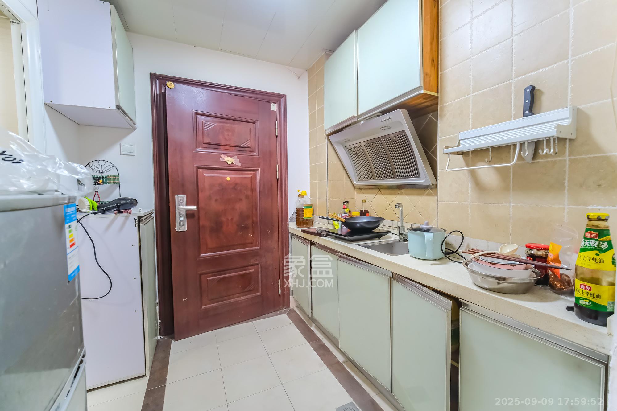 月亮湾草莓街区一、二期  1室1厅1卫    19.8万厨房