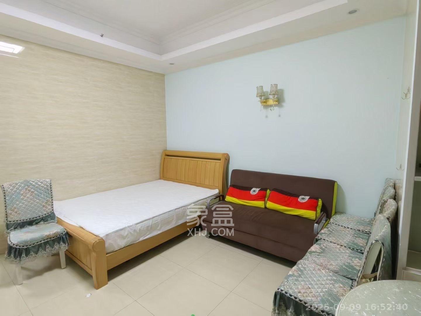 金鼎公园尚  1室1厅0卫    1200.0元/月室内图