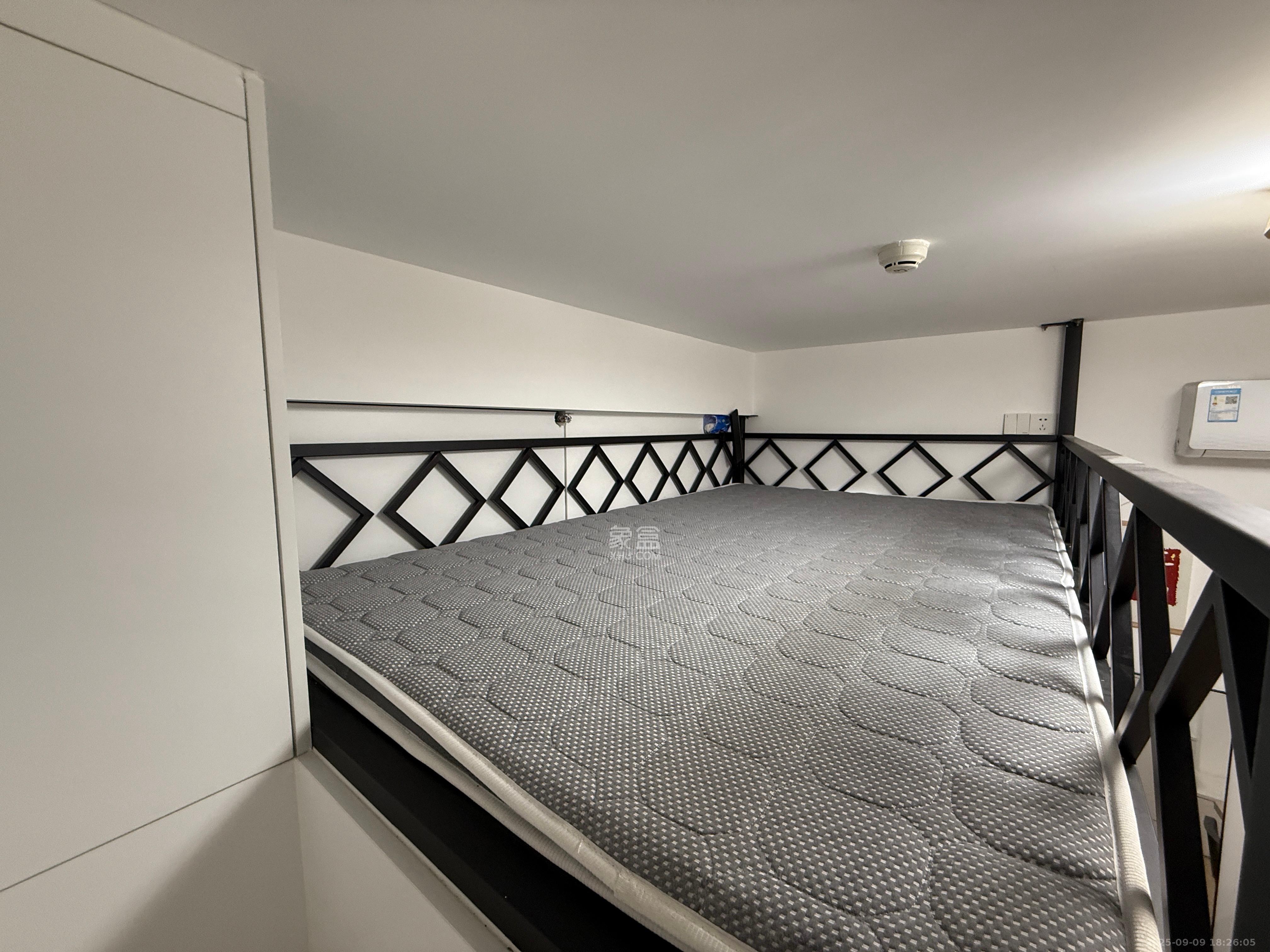 龙湖铂金岛 1室1厅1卫 1500.0元/月 龙湖铂金岛 1室1厅1卫 1500.0元/月室内图