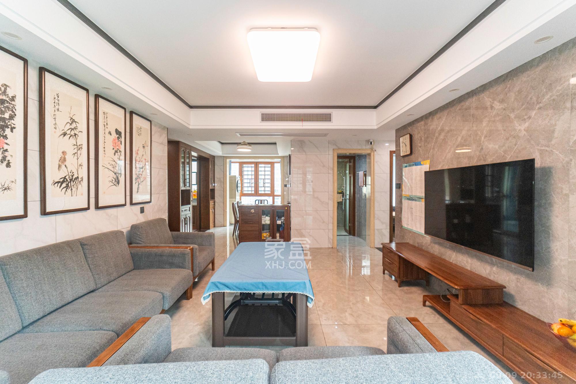 中建悦和城  4室2厅2卫    126.8万 中建悦和城  4室2厅2卫    126.8万客厅