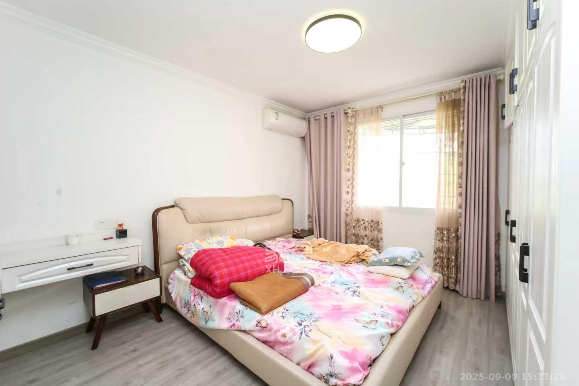 马王堆社区七片  3室2厅1卫    2200.0元/月 马王堆社区七片  3室2厅1卫    2200.0元/月室内图