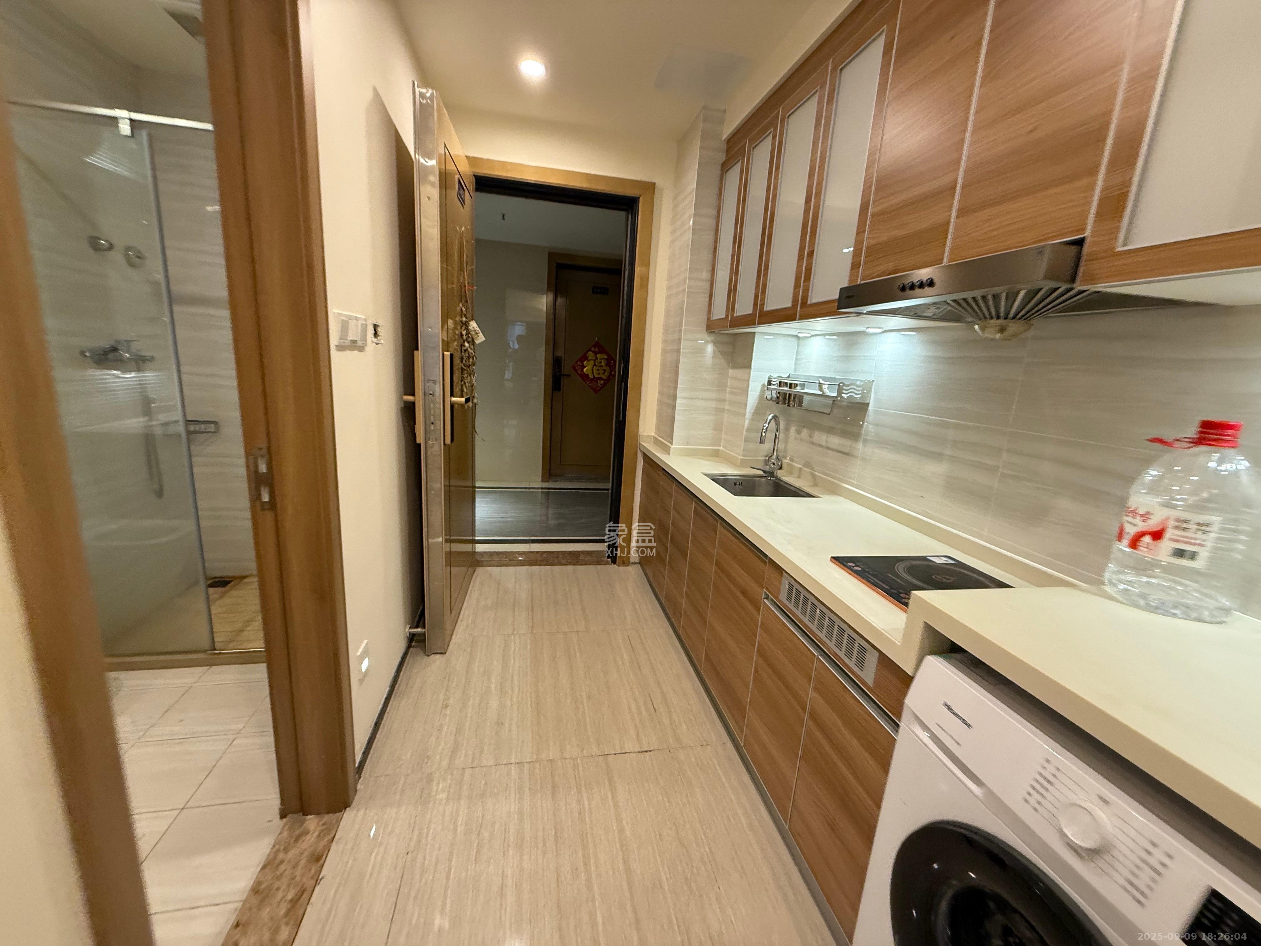 恒大清澜苑(恒大御景半岛四期) 1室1厅1卫 1600.0元/月 恒大清澜苑(恒大御景半岛四期) 1室1厅1卫 1600.0元/月室内图