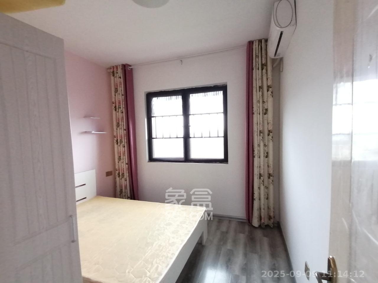 碧桂园公园壹号（凯怡茗苑）  3室2厅1卫    1700.0元/月室内图