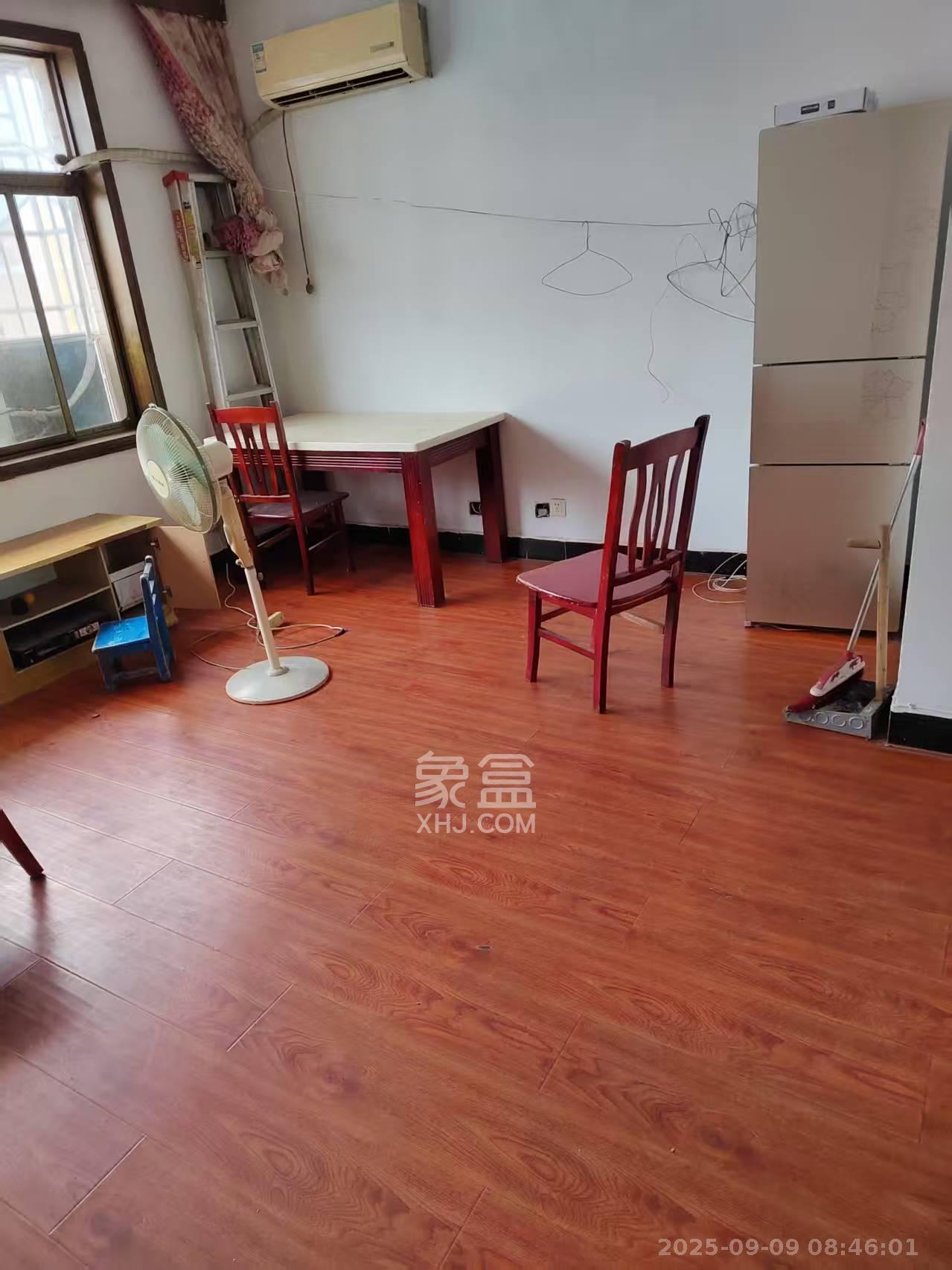月湖安置小区（马栏山小区）  2室1厅1卫   1100.00元/月
