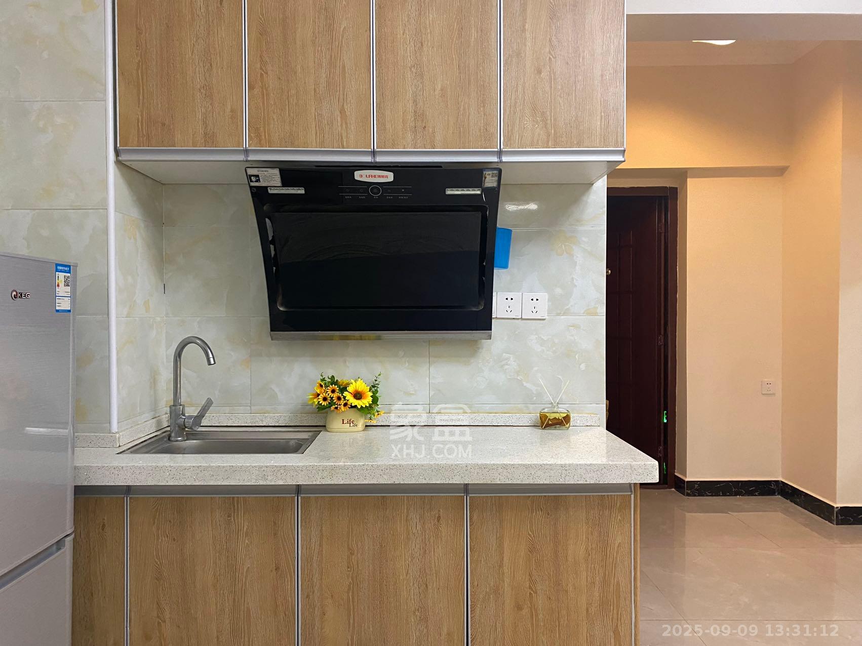 罗马国际公寓  1室1厅1卫    1750.0元/月室内图