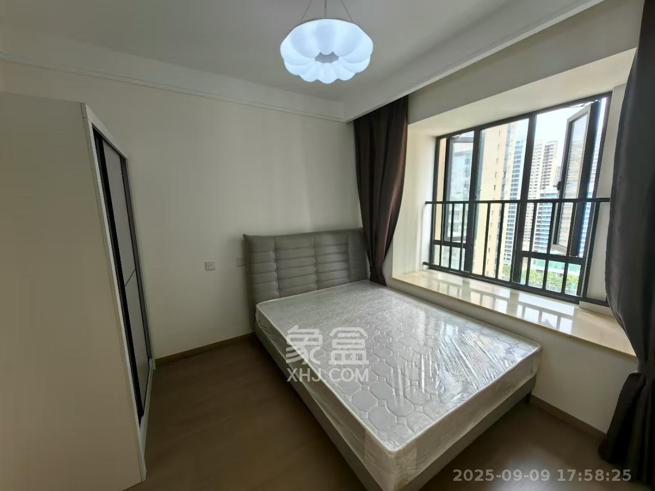 长沙高铁吾悦广场 3室2厅2卫 3400.0元/月 长沙高铁吾悦广场 3室2厅2卫 3400.0元/月室内图