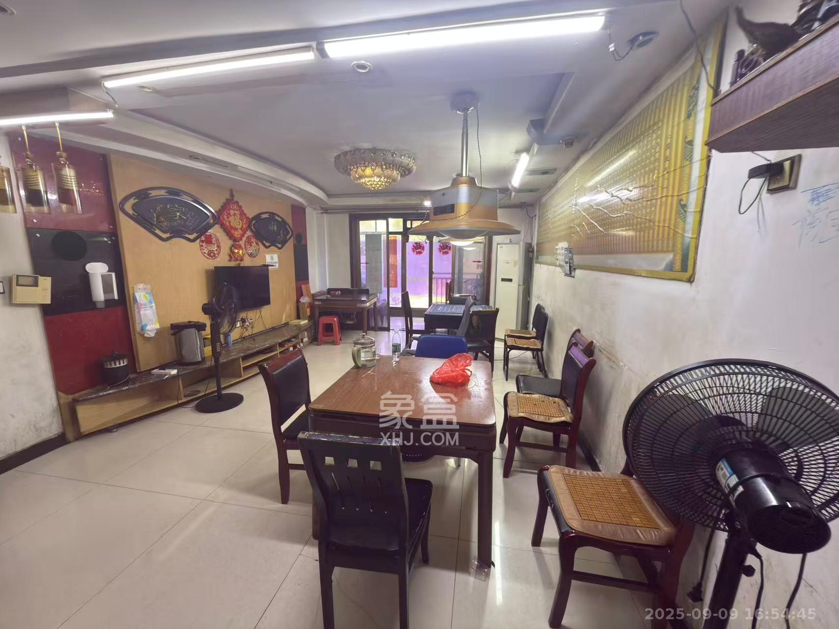 锦湘国际星城二期（锦雅苑）  3室2厅2卫    4000.0元/月室内图