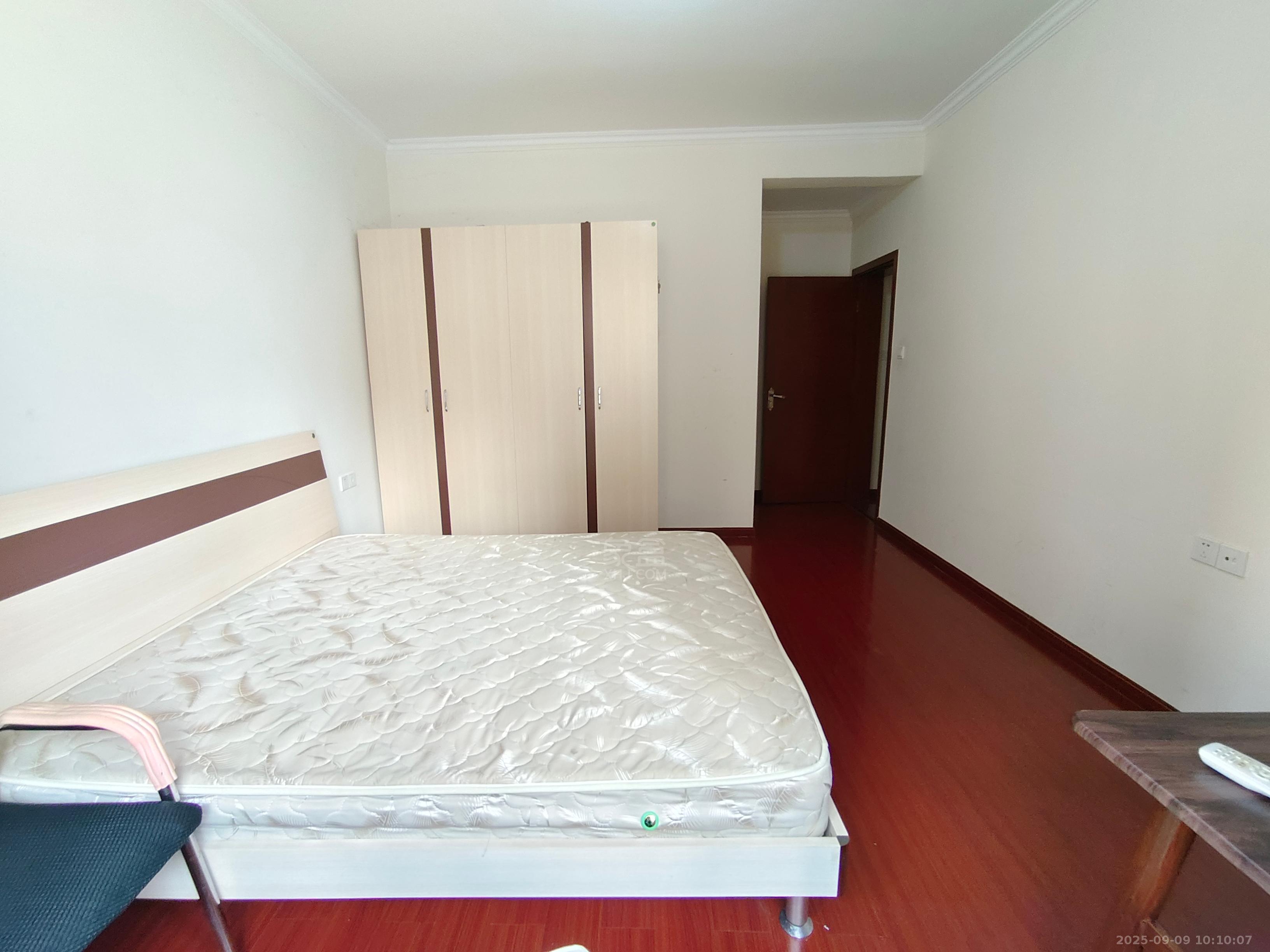 康桥美郡  1室1厅2卫    2000.0元/月室内图