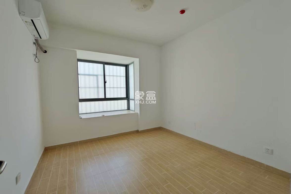 道客和悦坊 4室2厅2卫 2500.0元/月 道客和悦坊 4室2厅2卫 2500.0元/月室内图