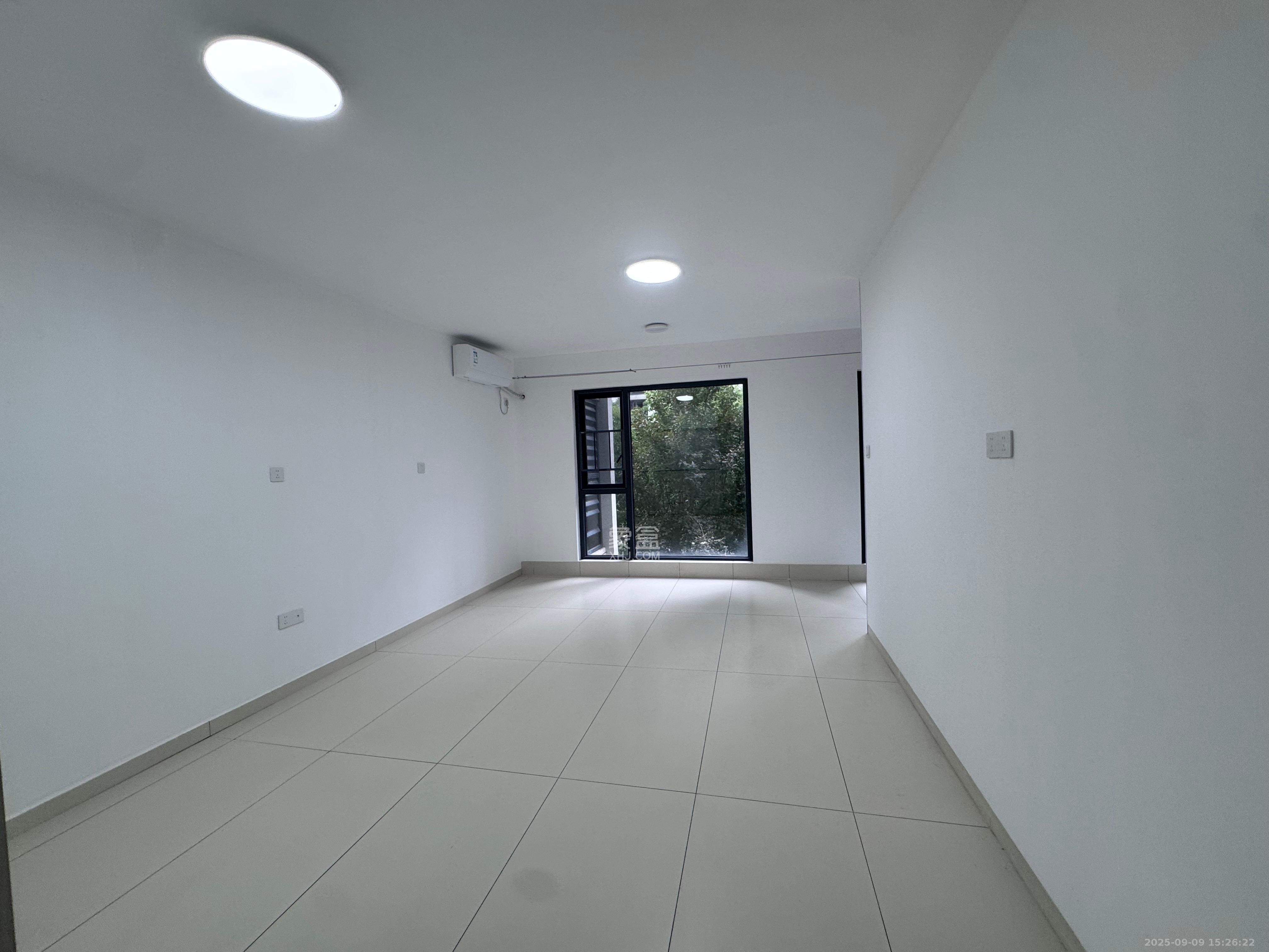 越秀湘江星汇城二期  4室2厅3卫    5000.0元/月室内图